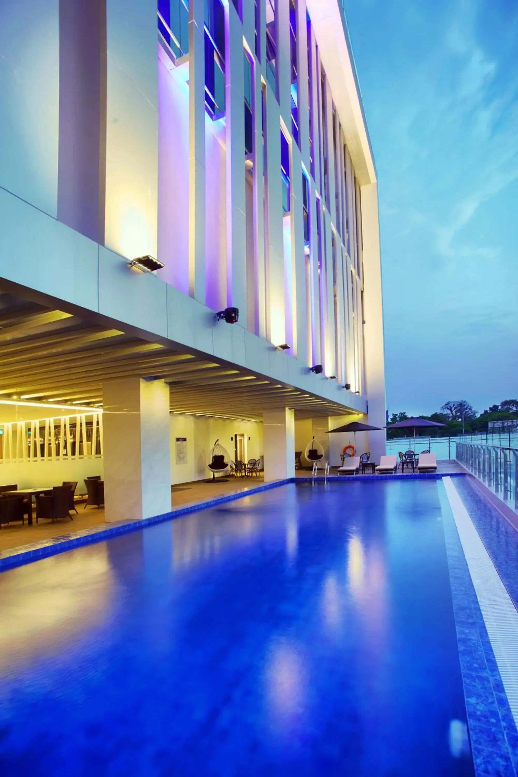 Pool view in Golden Tulip Essential Makassar Pool view in Golden Tulip Essential Makassar