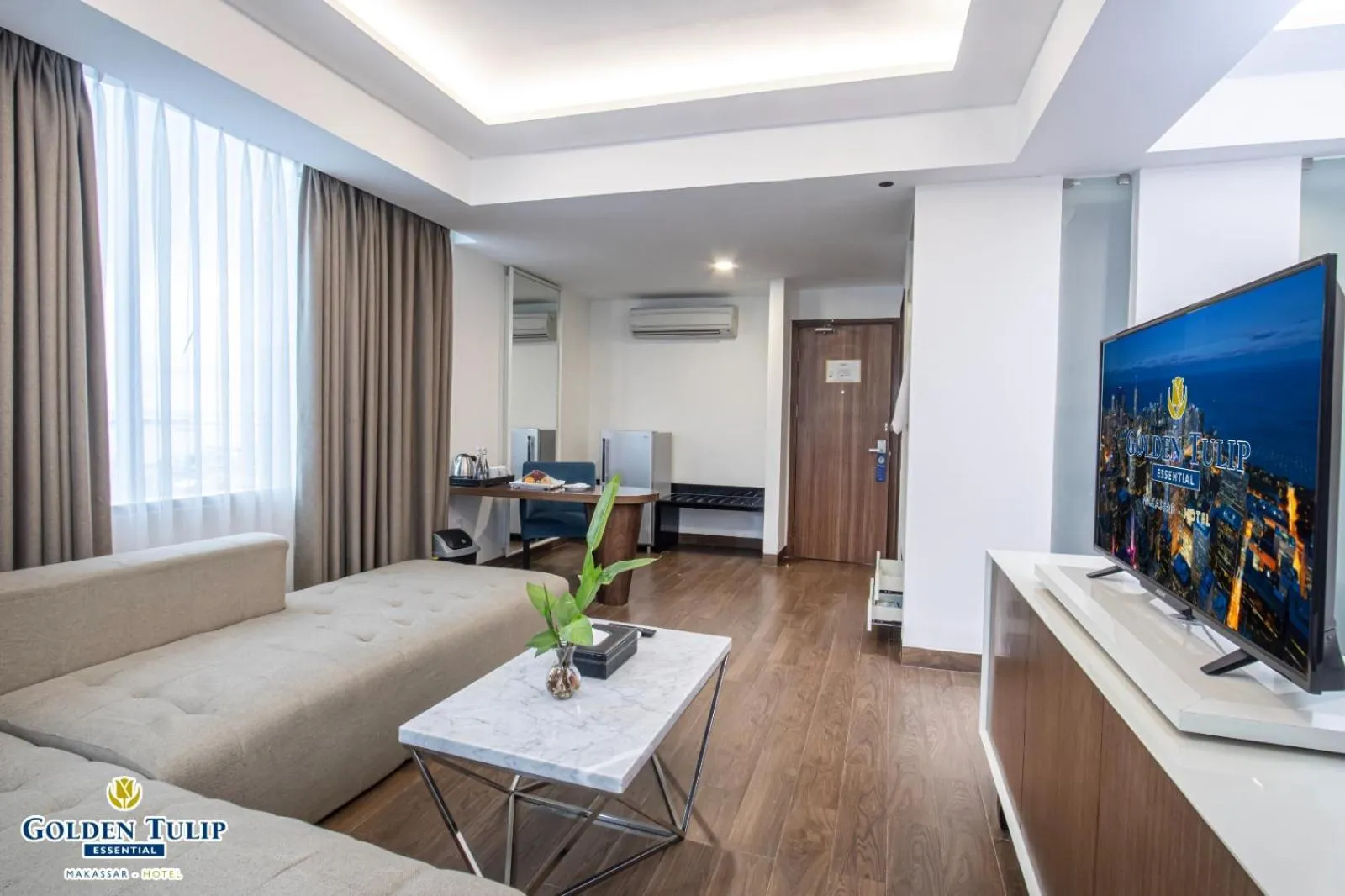 Living room in Golden Tulip Essential Makassar
