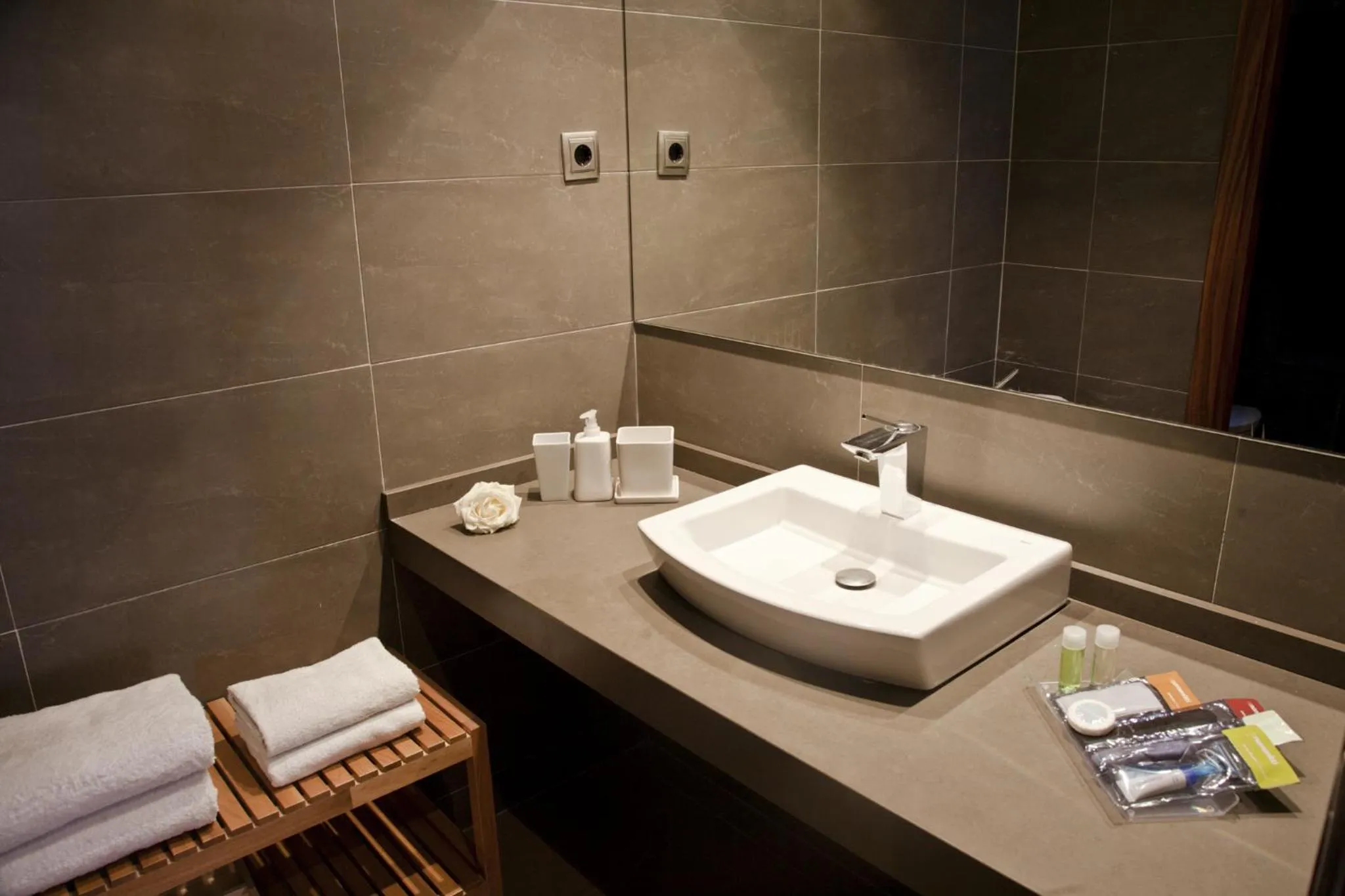 Bathroom in Up Suites BCN