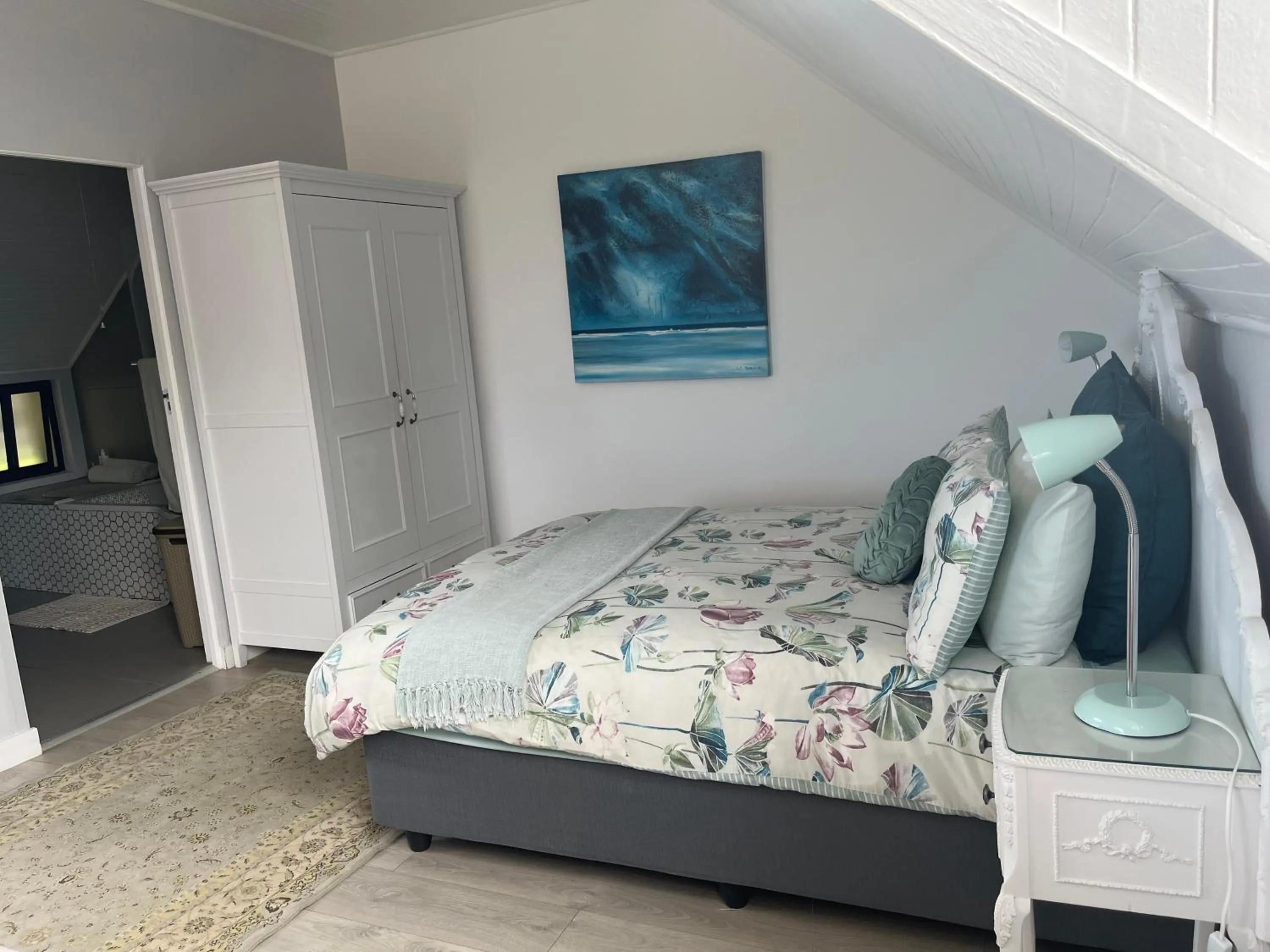 Bed in Stoneridge farm