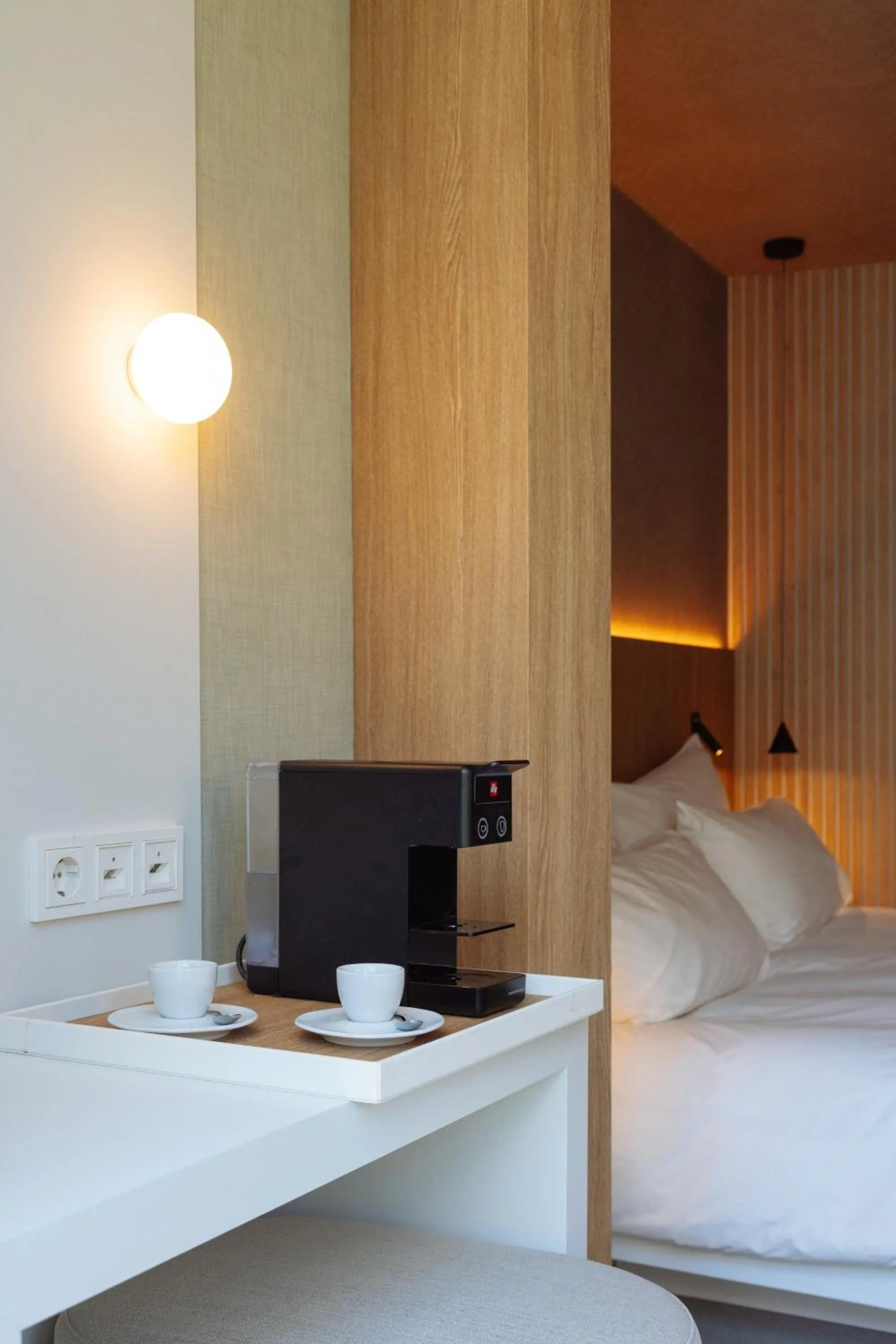 Coffee/tea facilities, Bed in Hotel Arconte, Adults Only