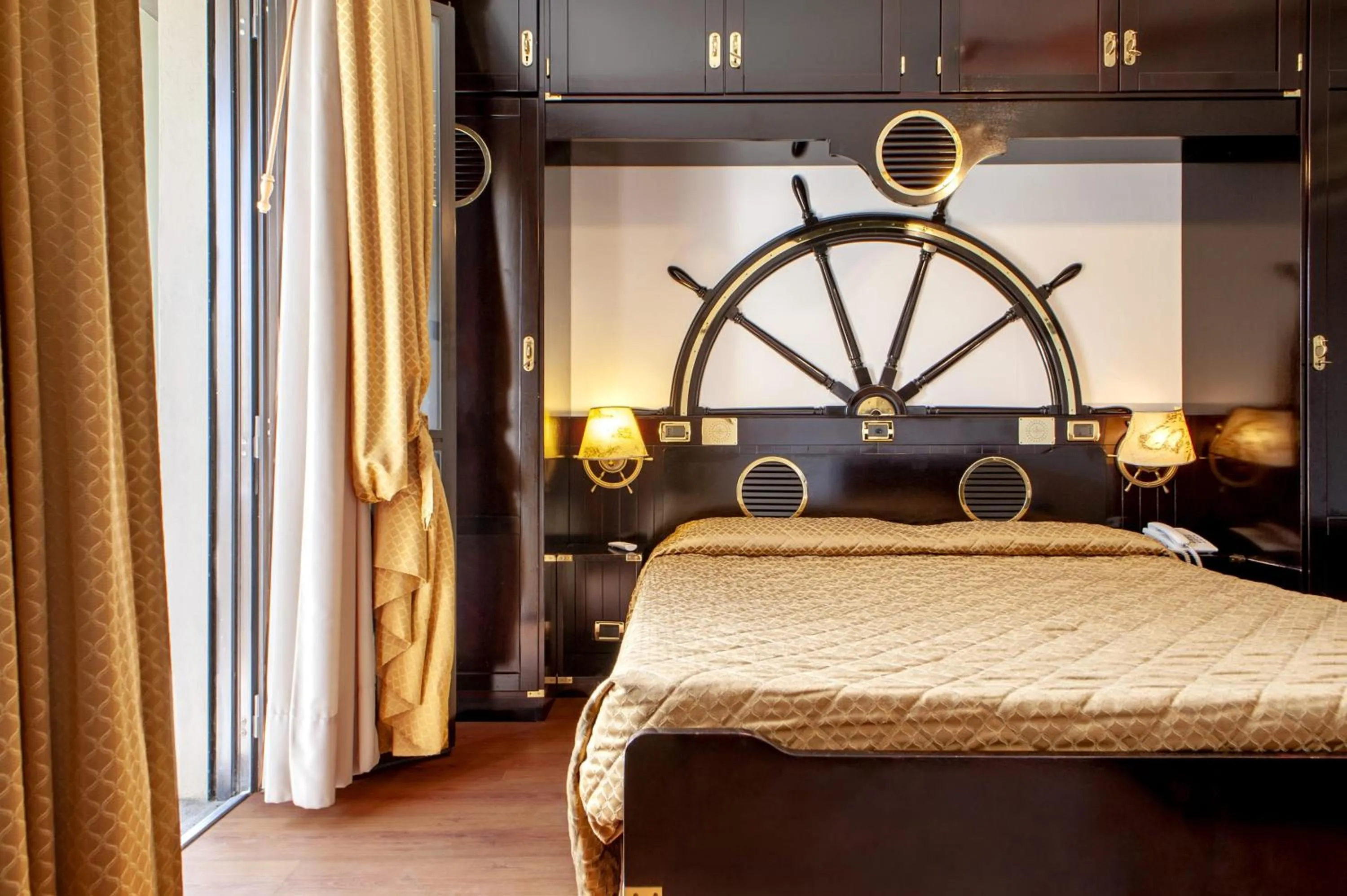 Photo of the whole room, Bed in Hotel Villa Lo Scoglietto