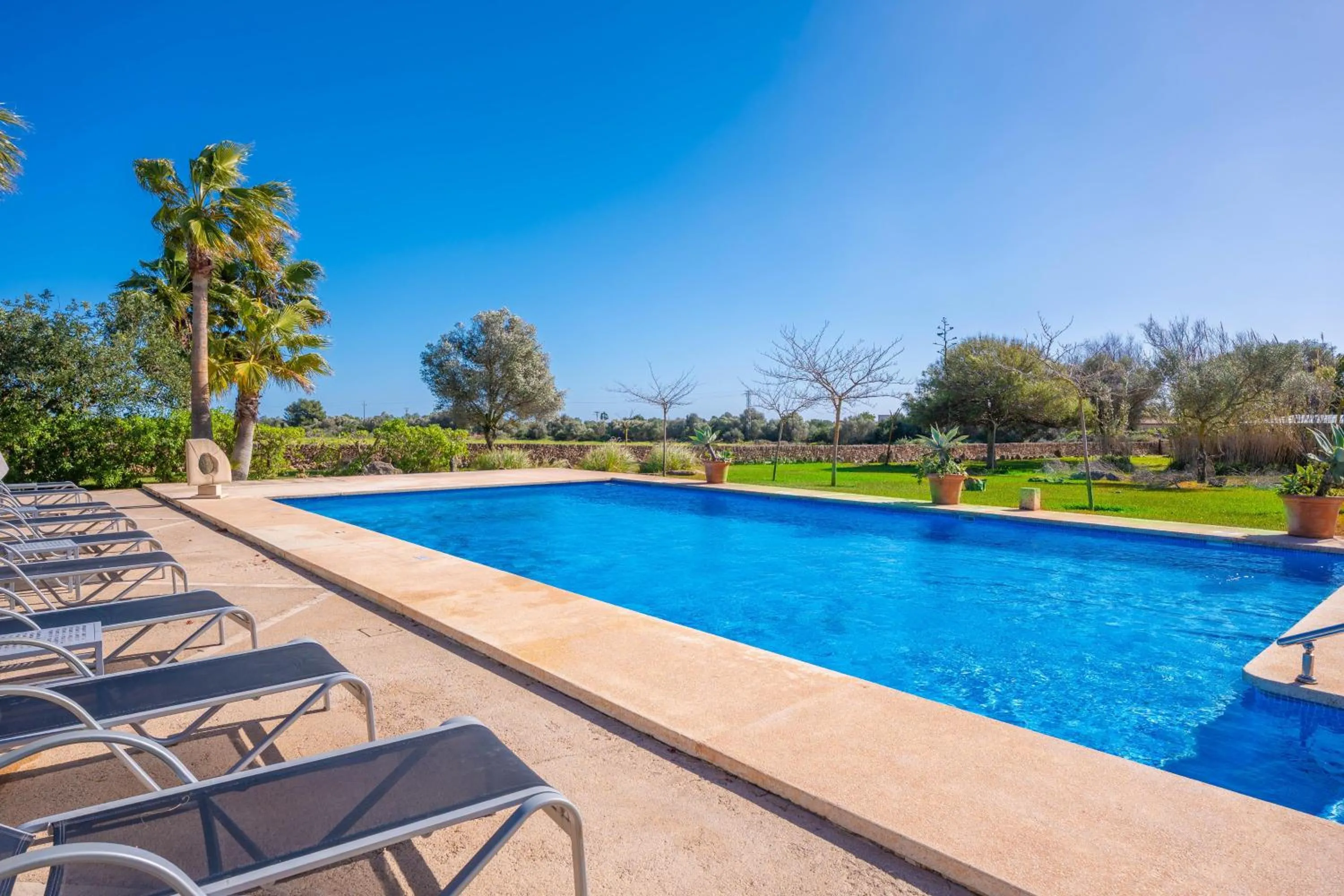 Swimming pool in Agroturismo Mondrago -Antic Na Martina-