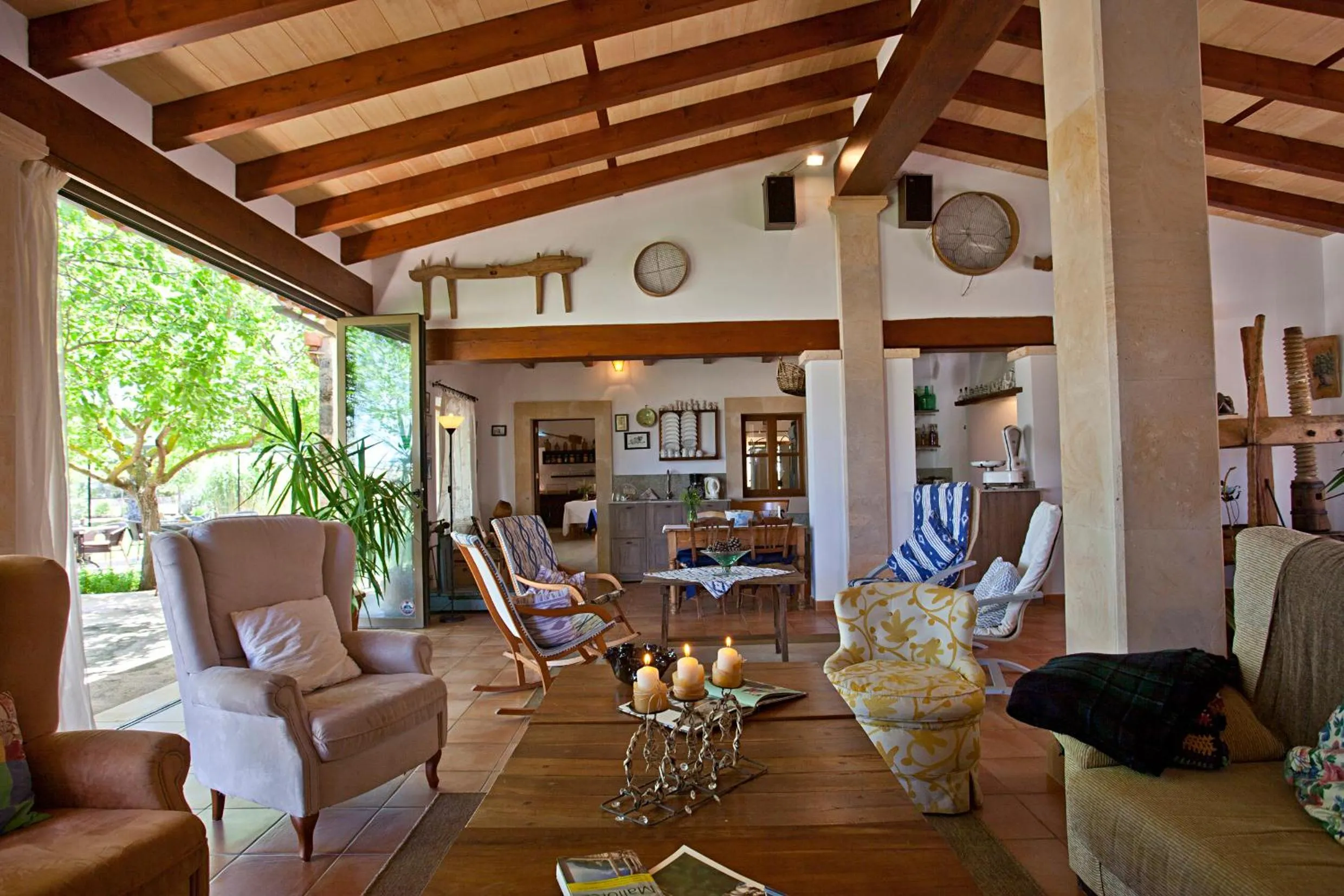 Communal lounge/ TV room in Agroturisme Na Martina