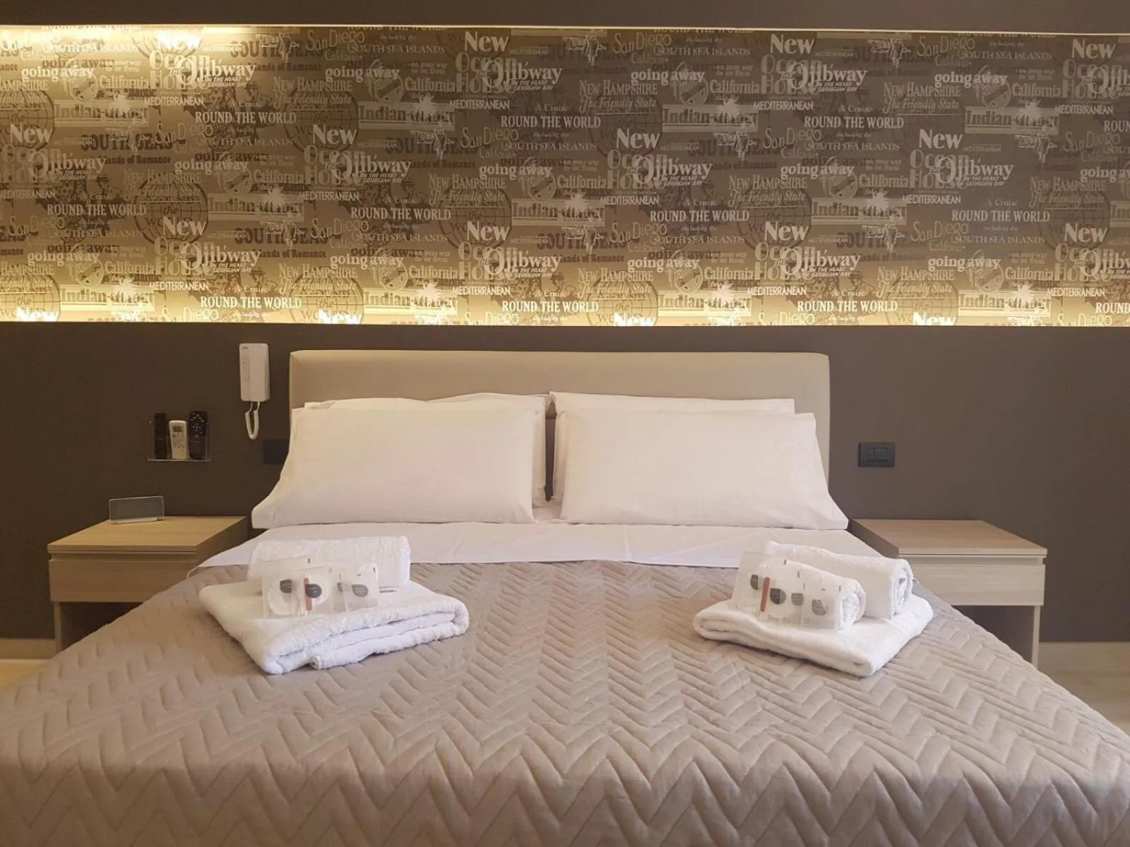 Lunch, Bed in STARITA BED & PIZZA