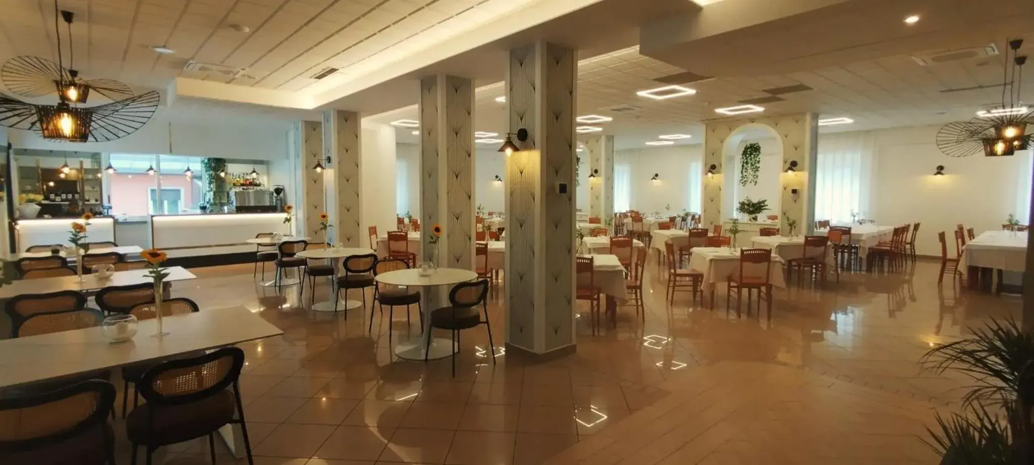 Restaurant/places to eat in Hotel Colonne Restaurant/places to eat in Hotel Colonne