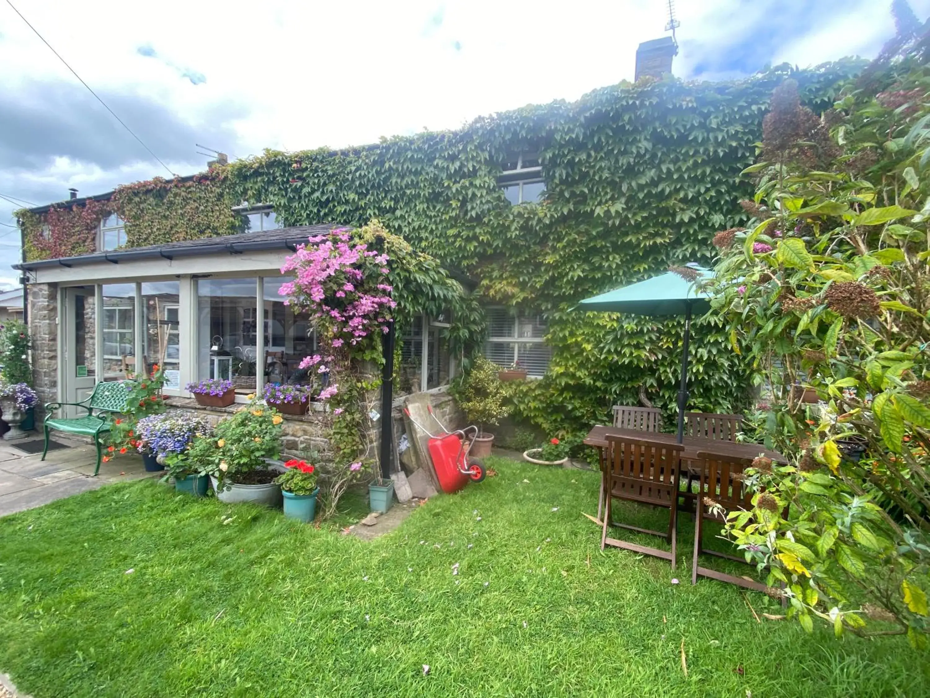 Chapel Cottage Clitheroe Road Chapel Cottage Clitheroe Road