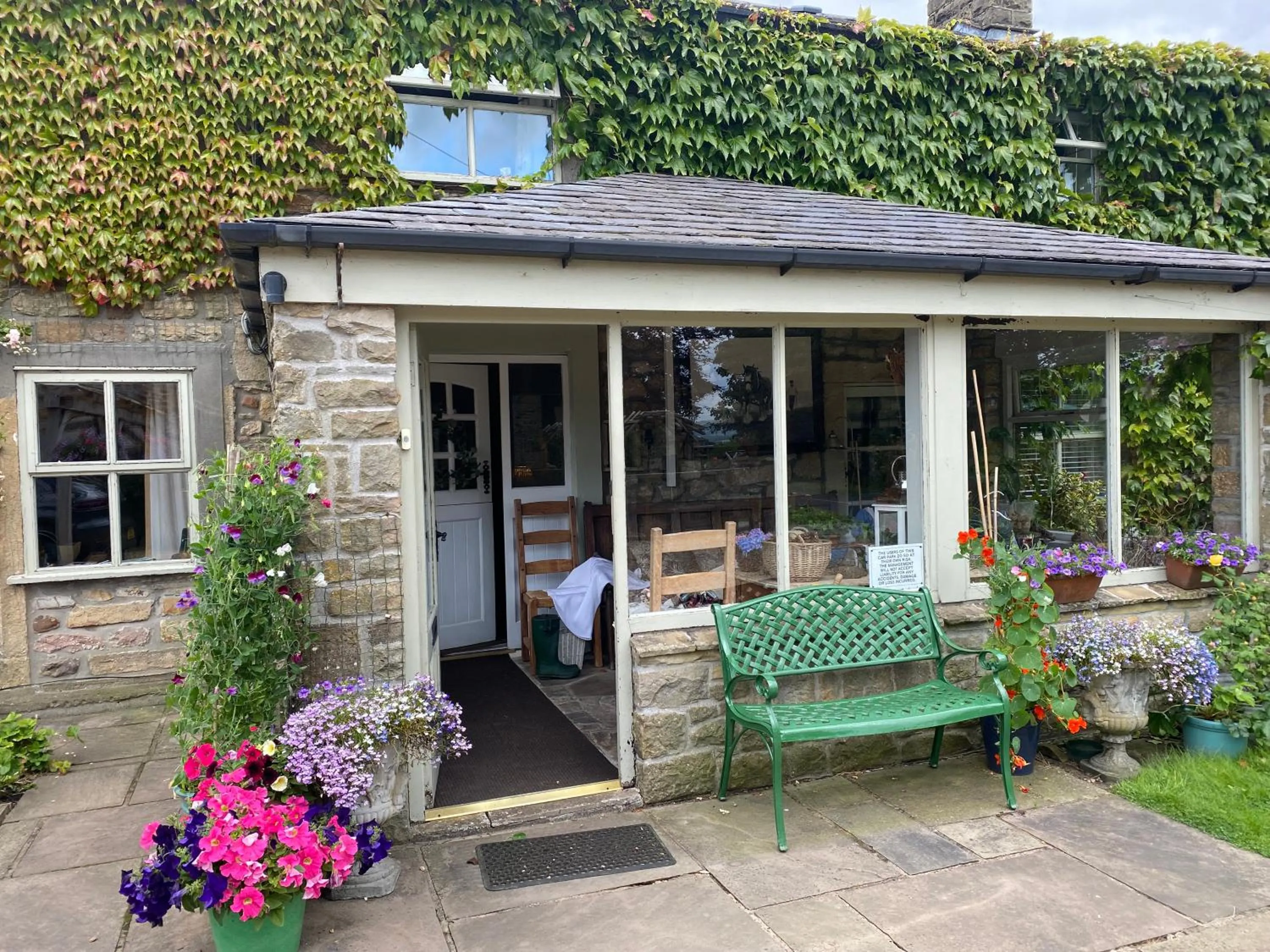 Chapel Cottage Clitheroe Road