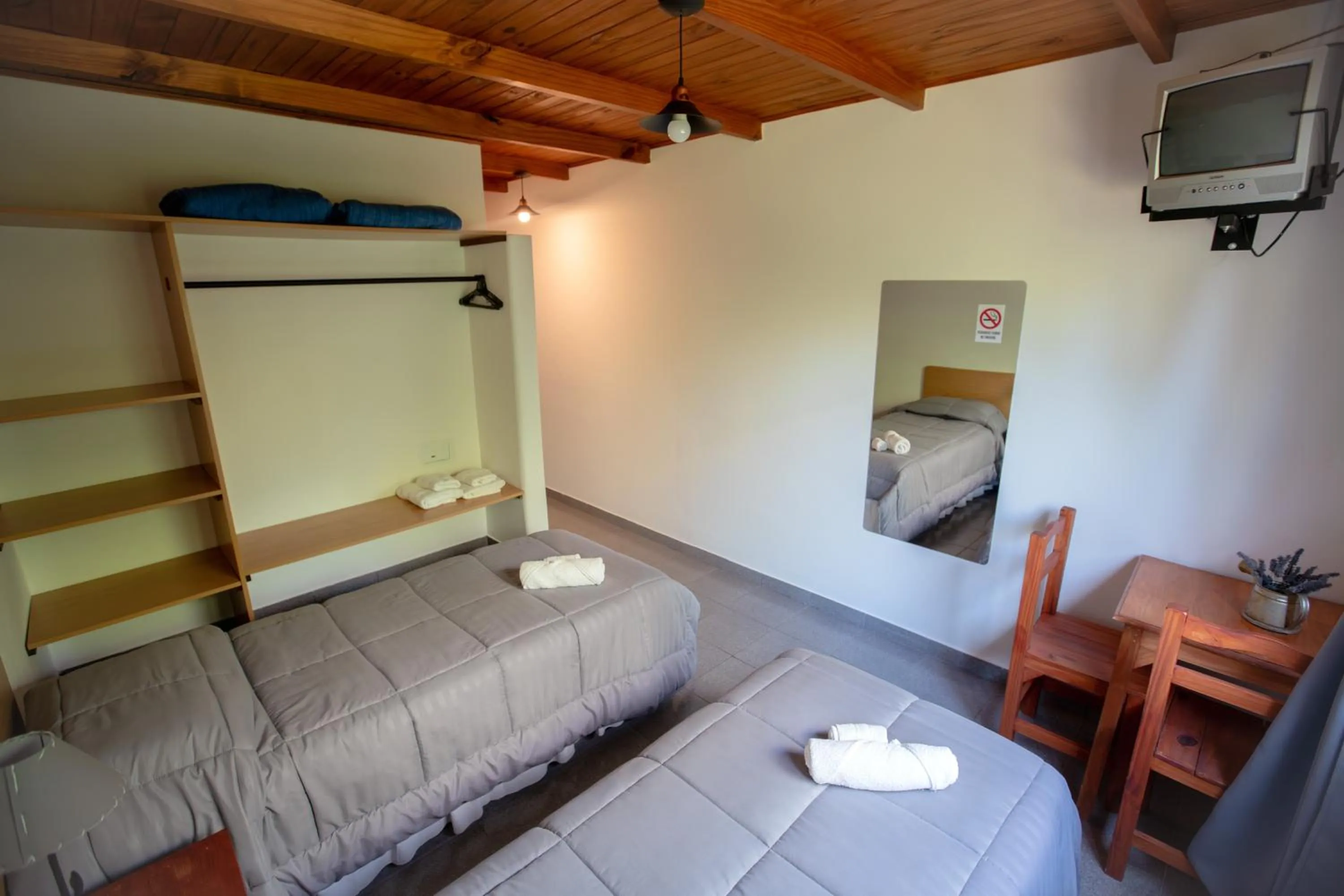 Bedroom, Bed in Los Fresnos