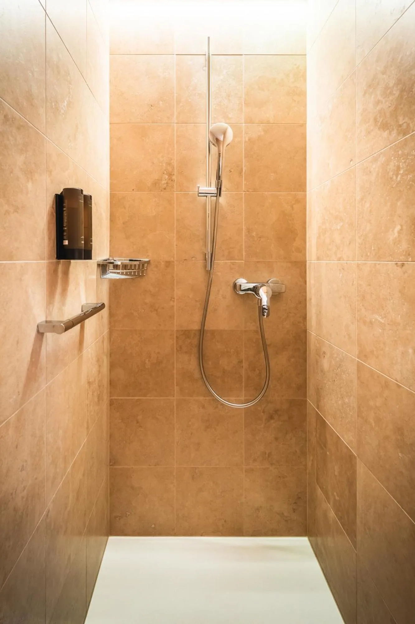 Shower in Naturhotel Leitlhof