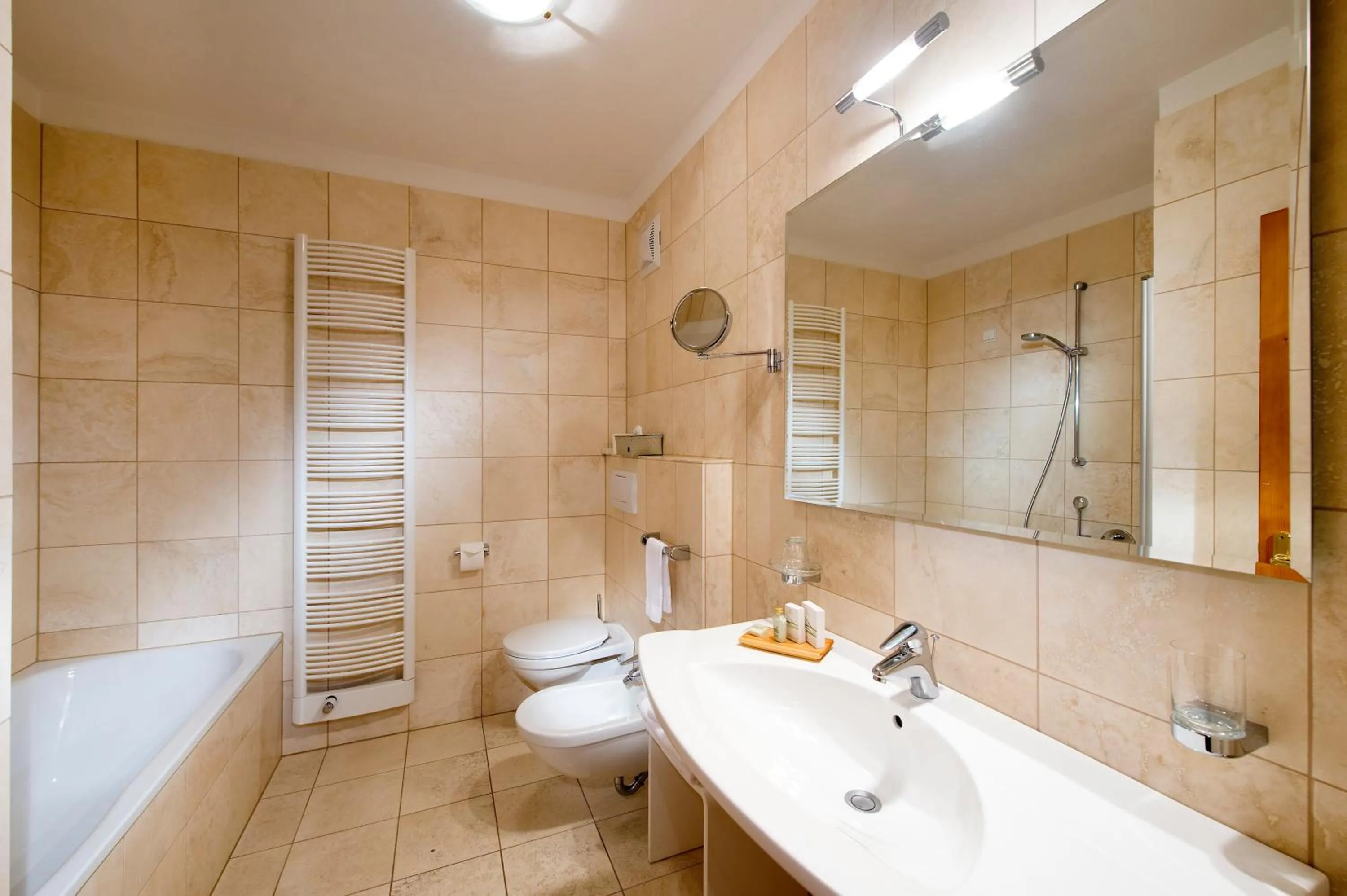 Bathroom in Naturhotel Leitlhof