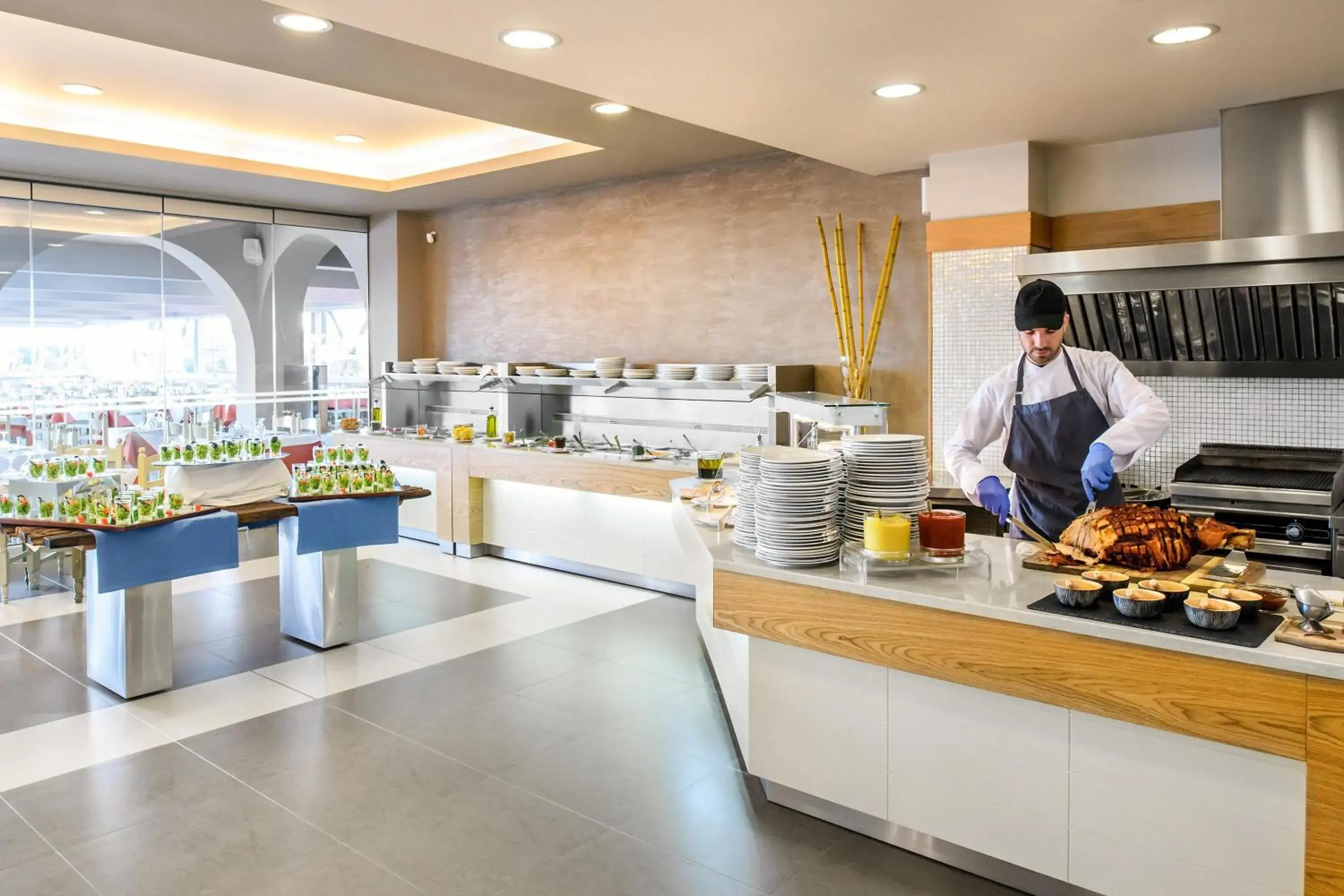 Restaurant/places to eat in Blue Dolphin Hotel Restaurant/places to eat in Blue Dolphin Hotel