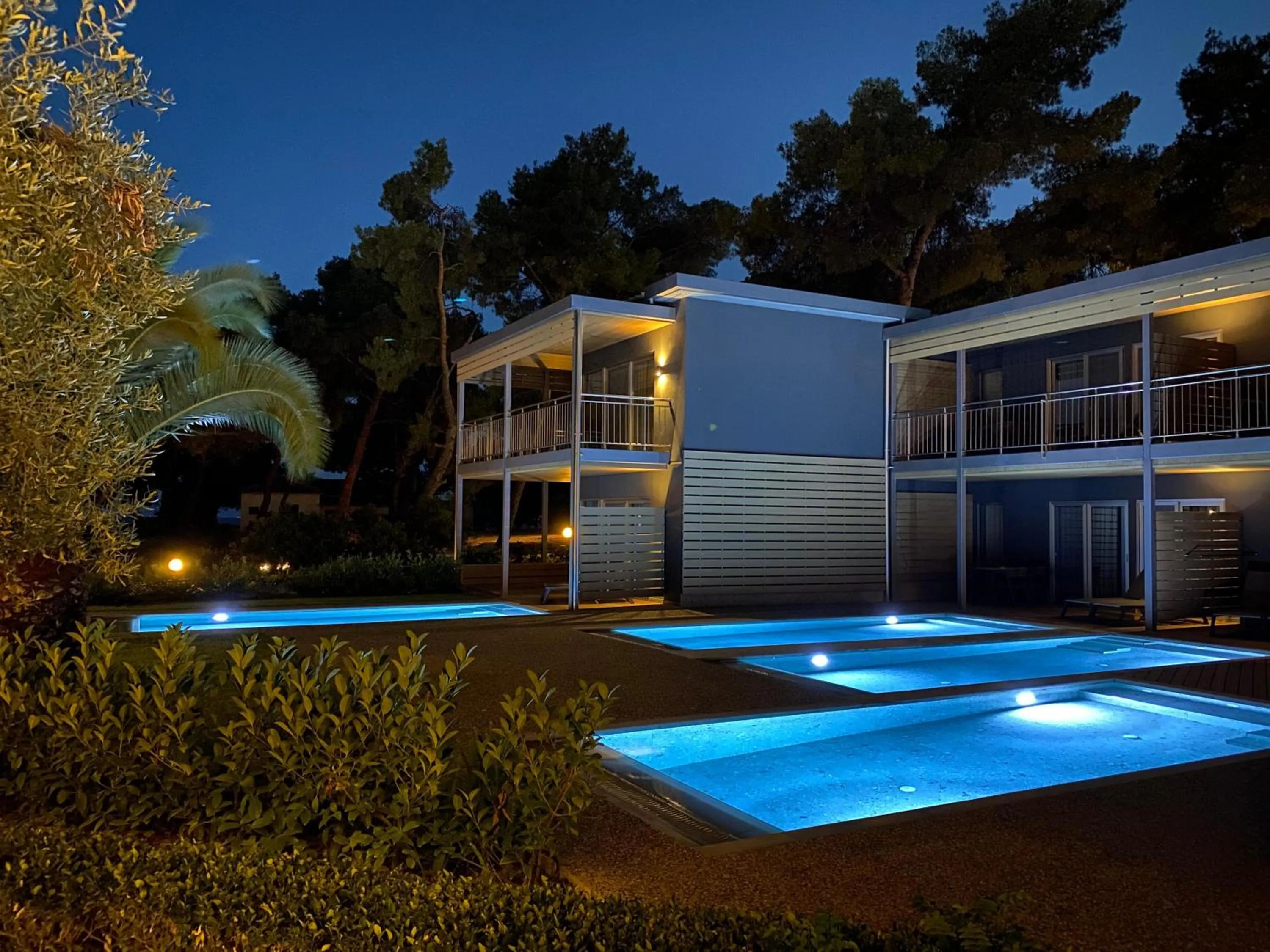 Photo of the whole room in Blue Dolphin Hotel