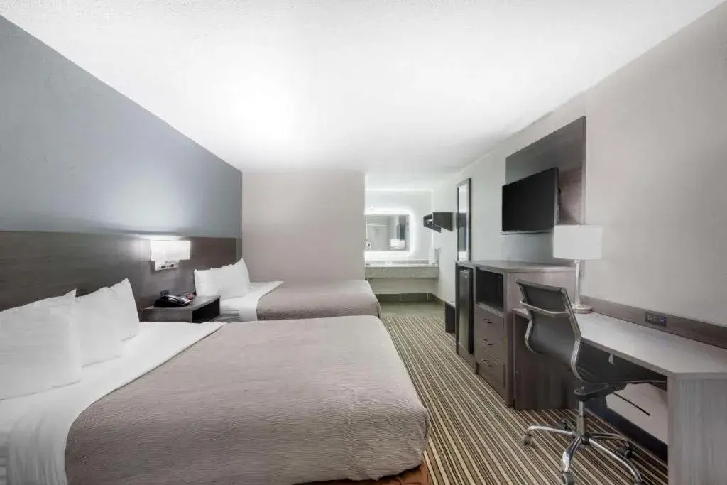 Bed in Quality Inn Memphis Downtown Bed in Quality Inn Memphis Downtown