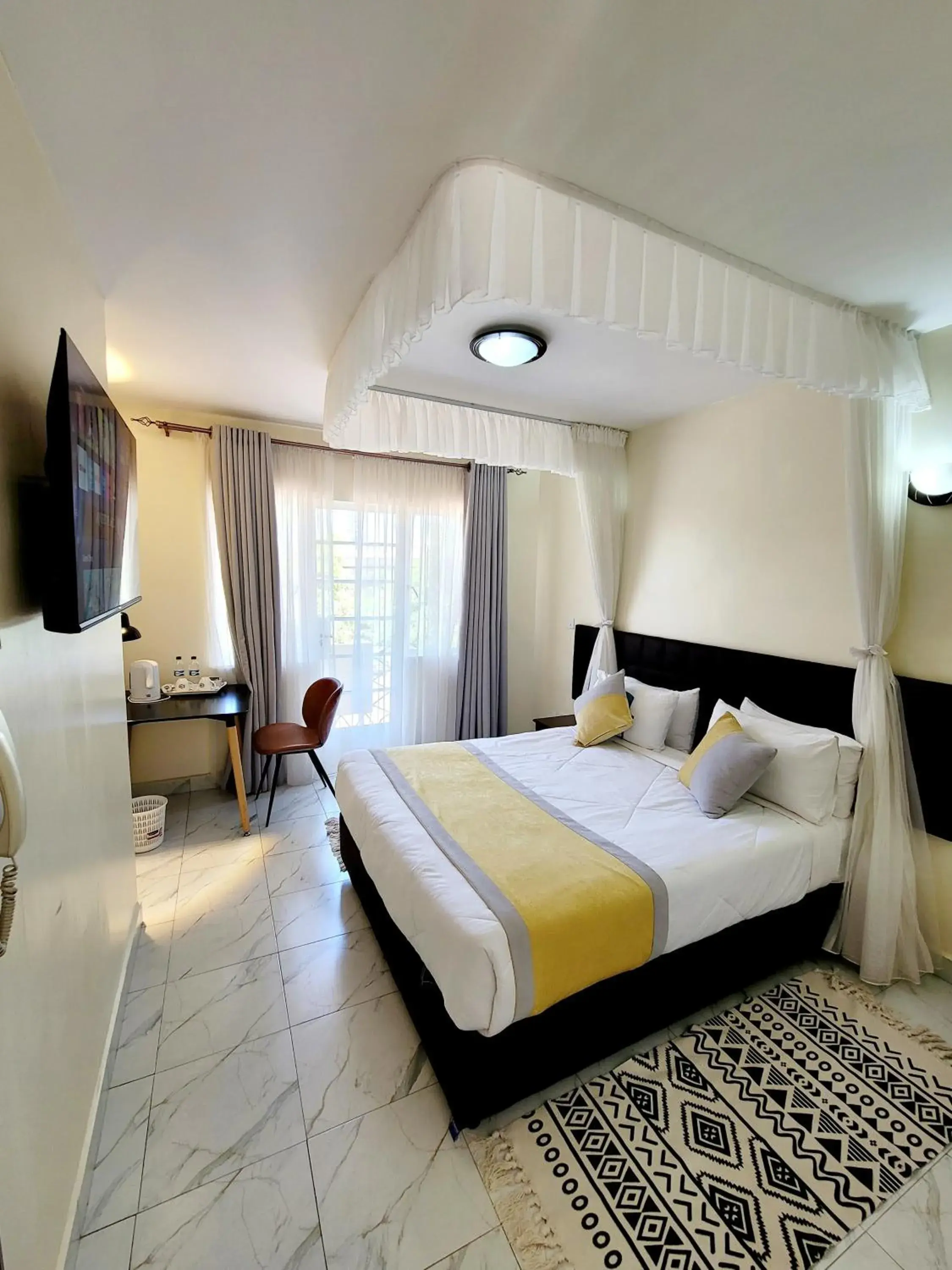 Superior Double Room in United Kenya Club Superior Double Room in United Kenya Club