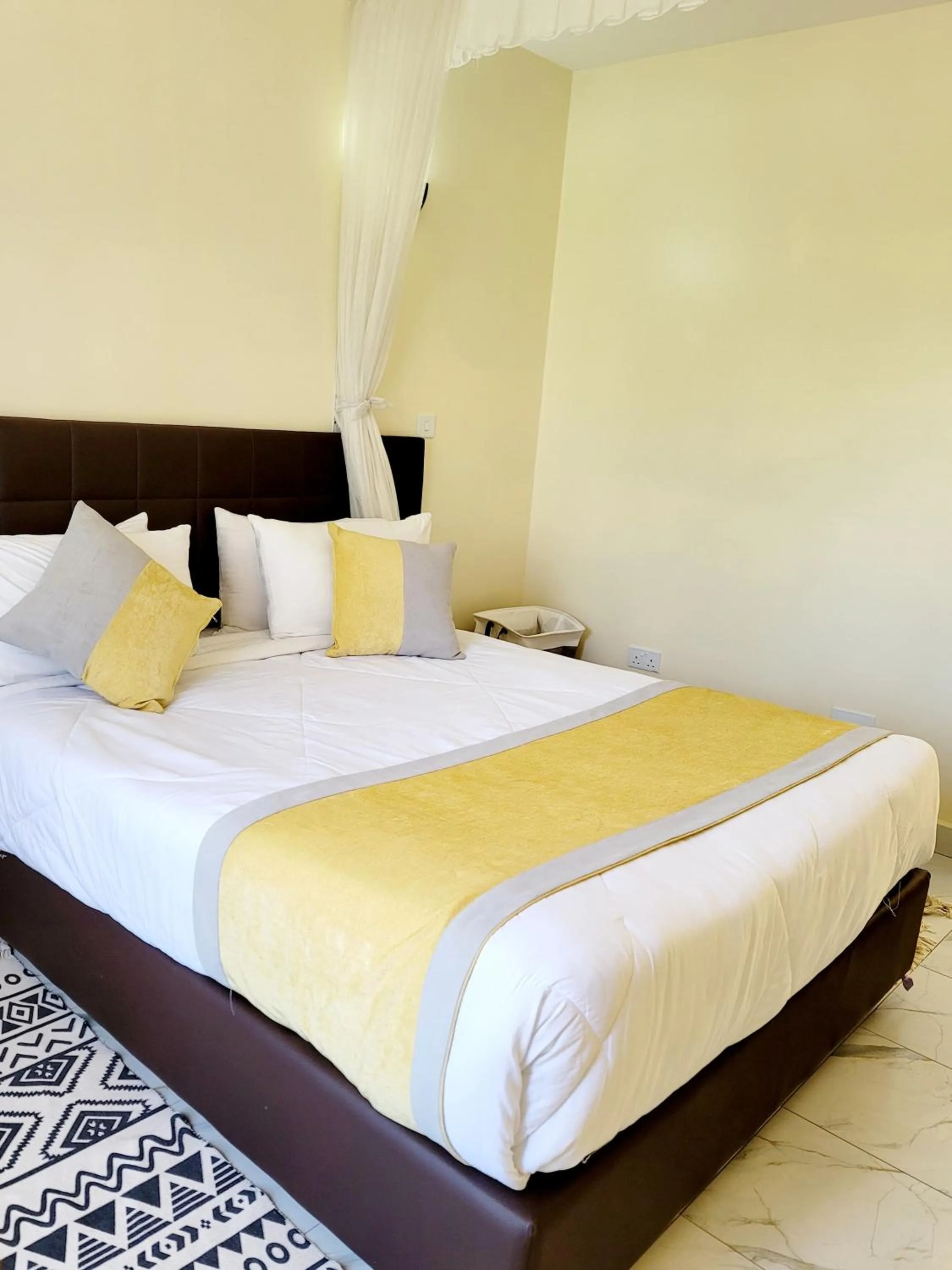 Bed in United Kenya Club