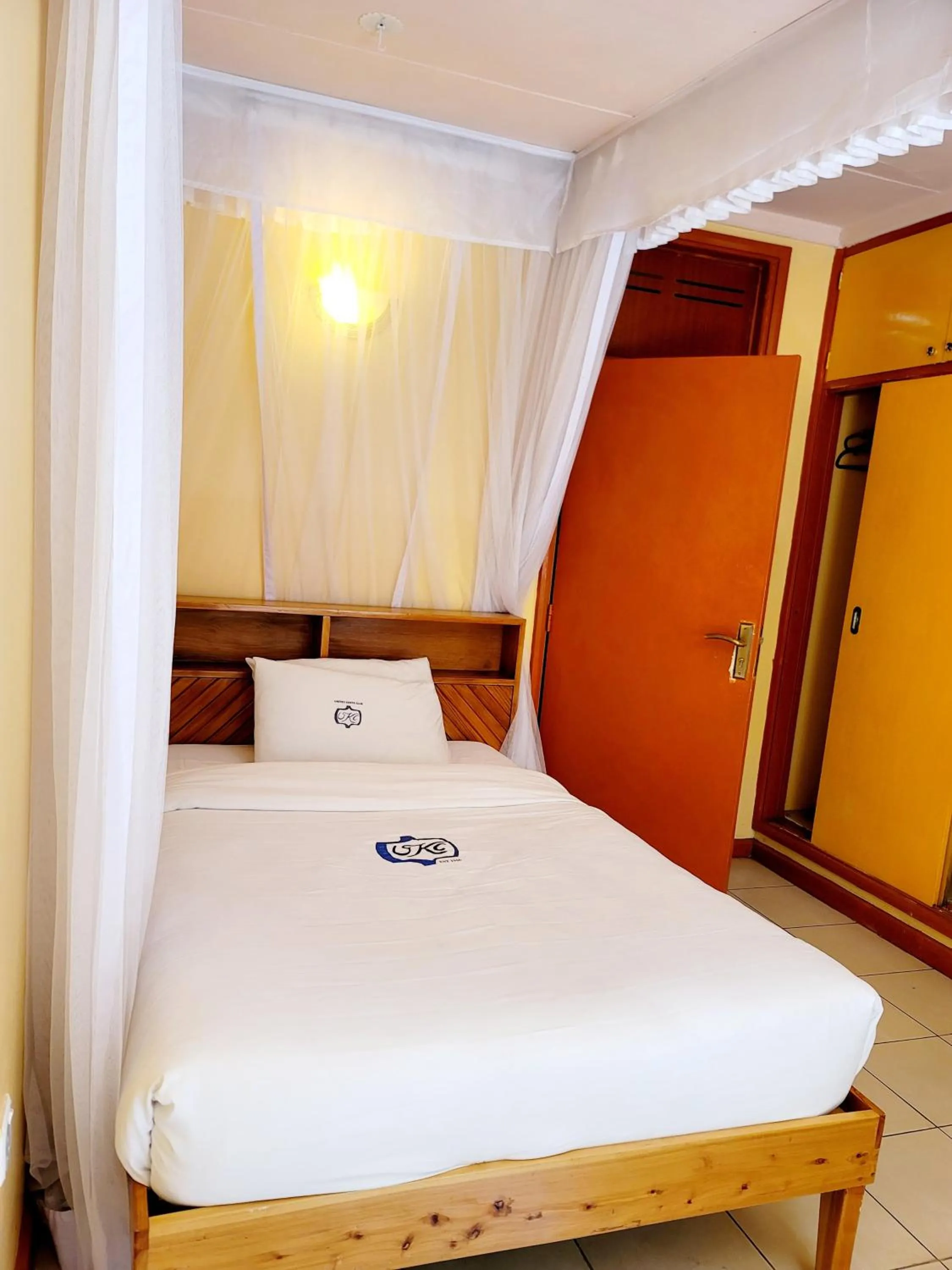 Bed in United Kenya Club