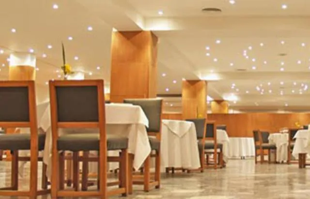 Restaurant/places to eat in Gran Hotel Provincial
