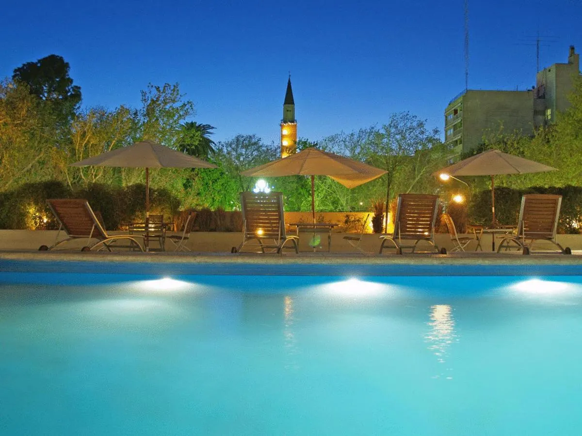 Swimming pool in Gran Hotel Provincial