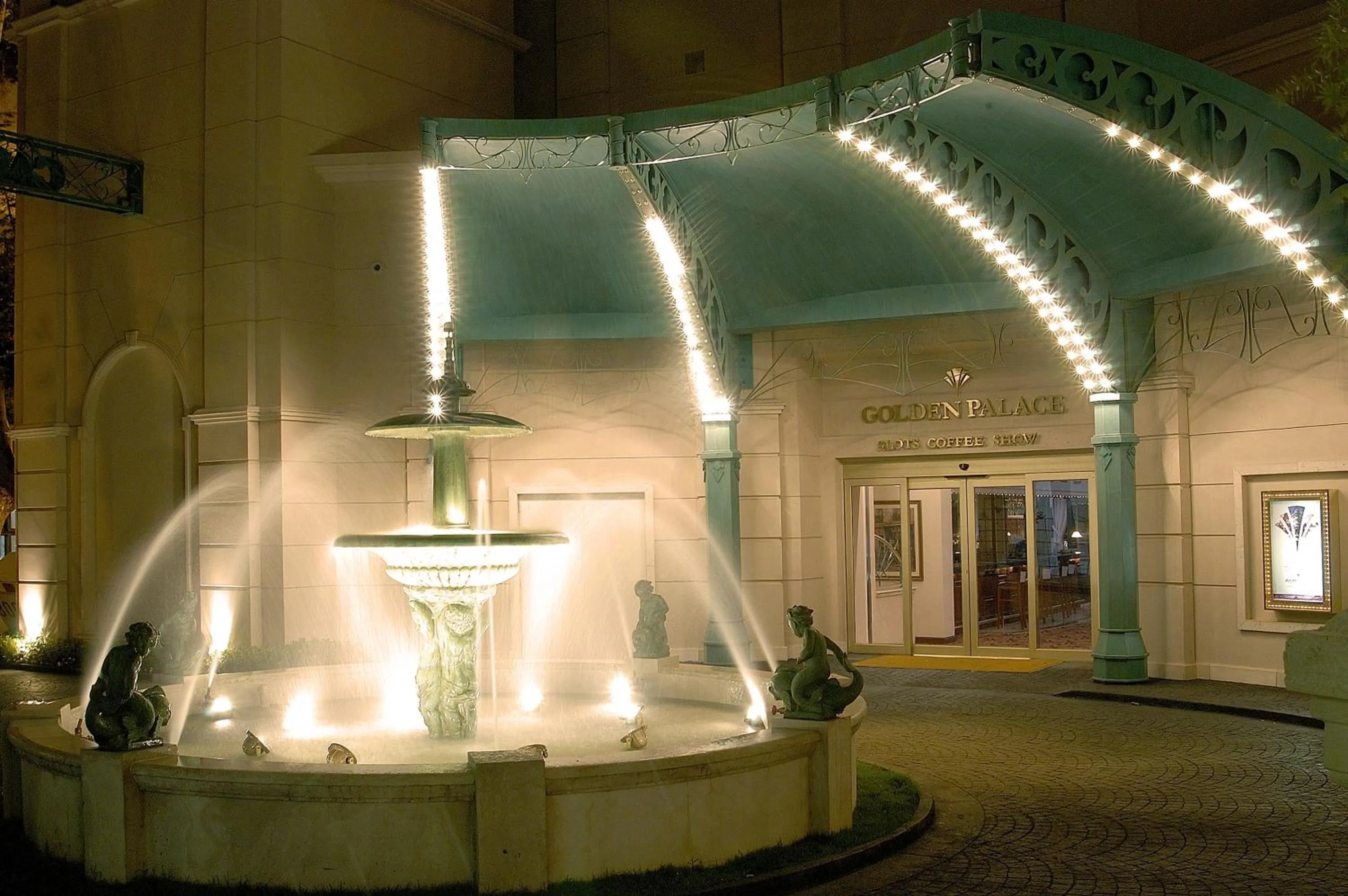 Facade/entrance in Epic Hotel Villa Mercedes