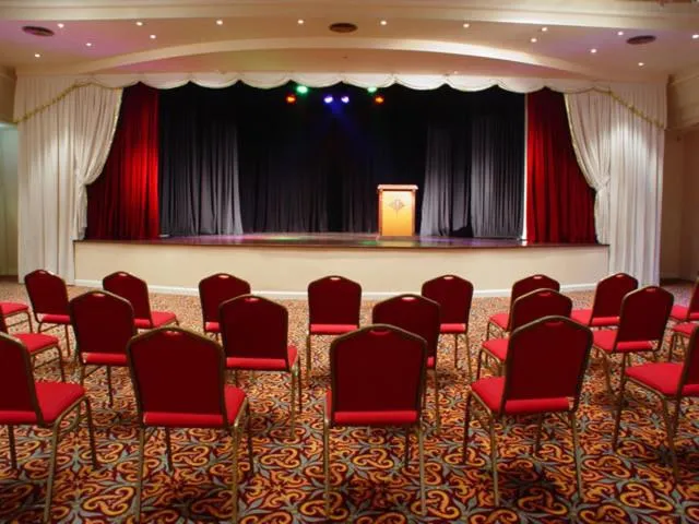 Business facilities in Epic Hotel Villa Mercedes