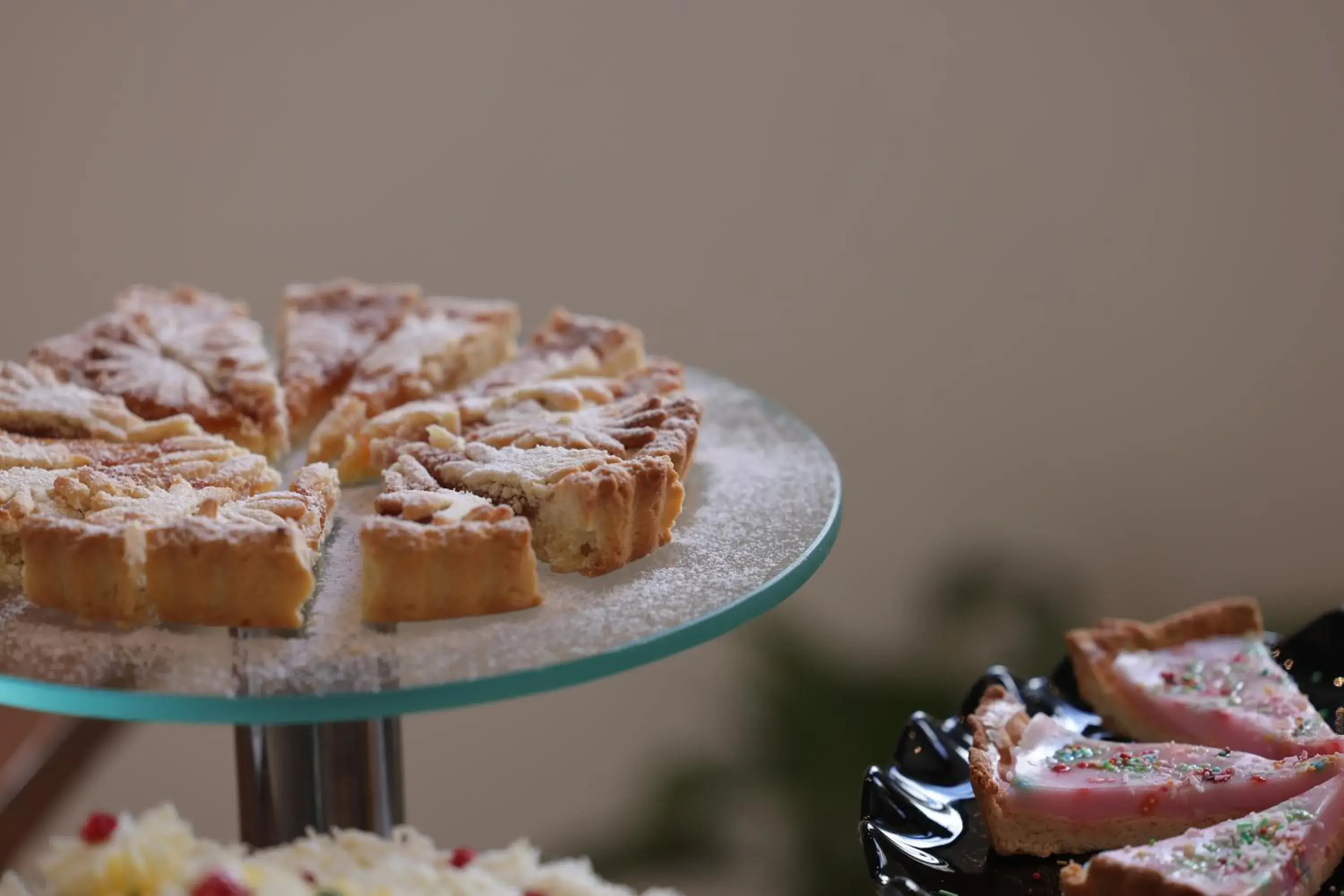 Restaurant/places to eat in Ameri Plaza Tbilisi Restaurant/places to eat in Ameri Plaza Tbilisi