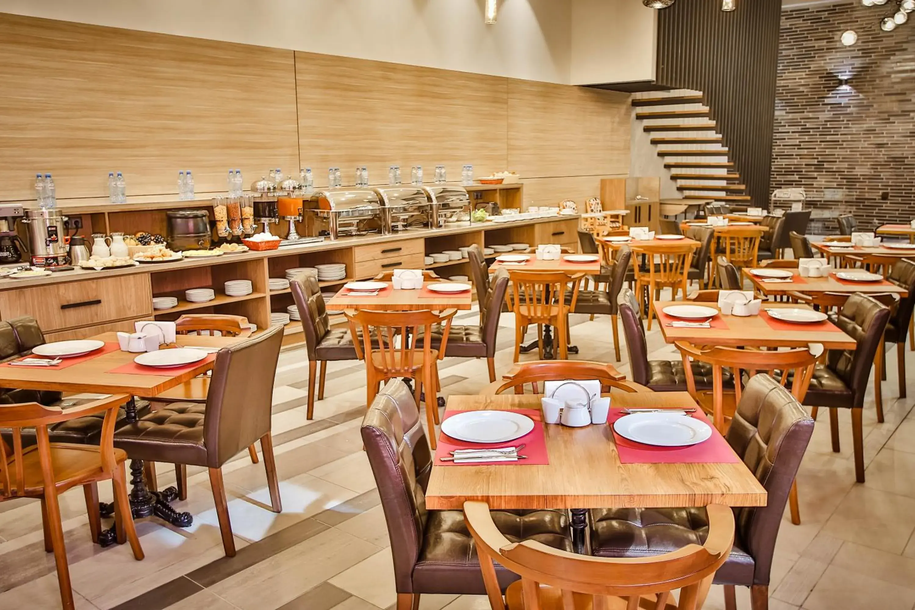 Restaurant/places to eat in Ameri Plaza Tbilisi Restaurant/places to eat in Ameri Plaza Tbilisi