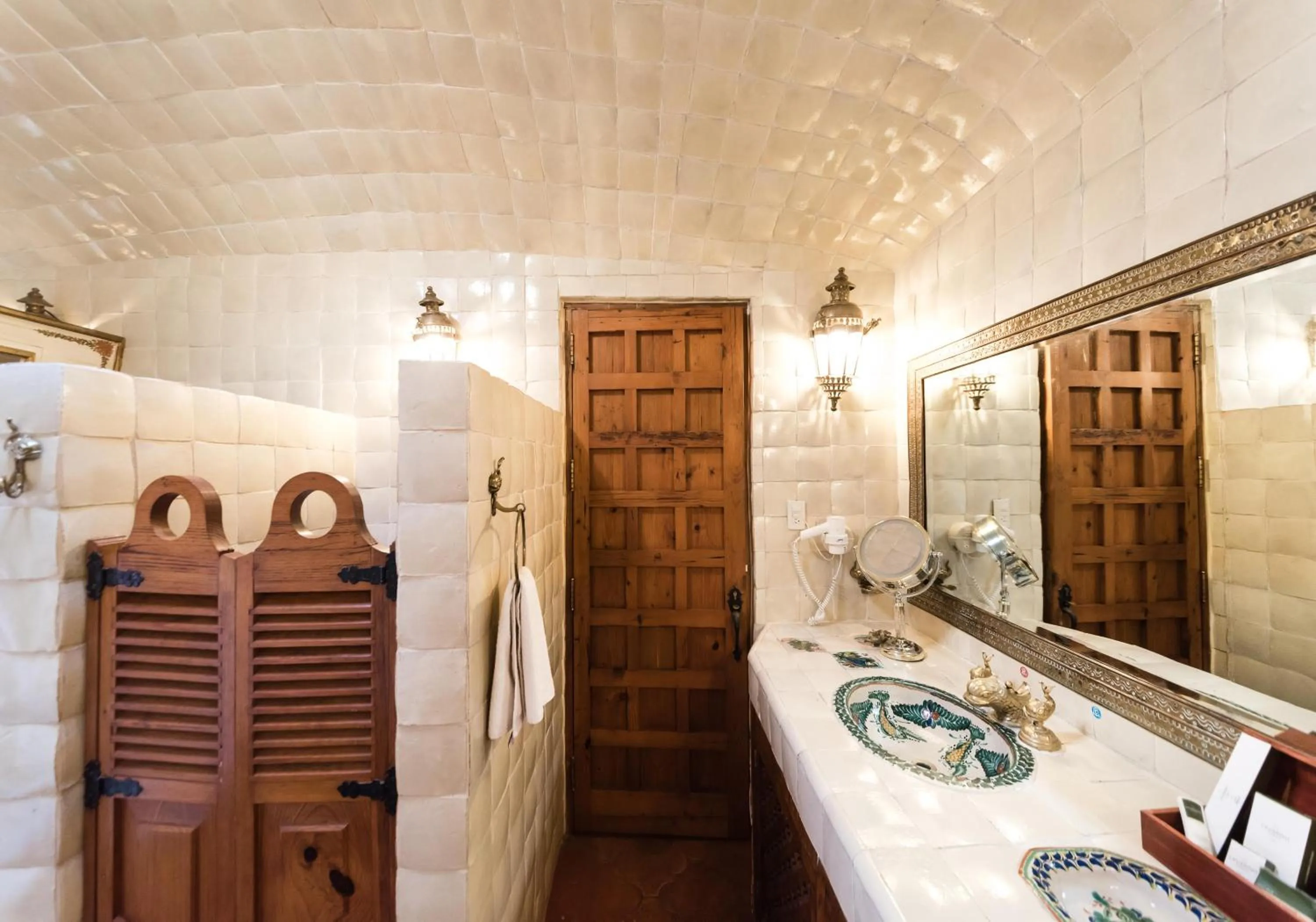 Photo of the whole room, Bathroom in Mision Grand Casa Colorada