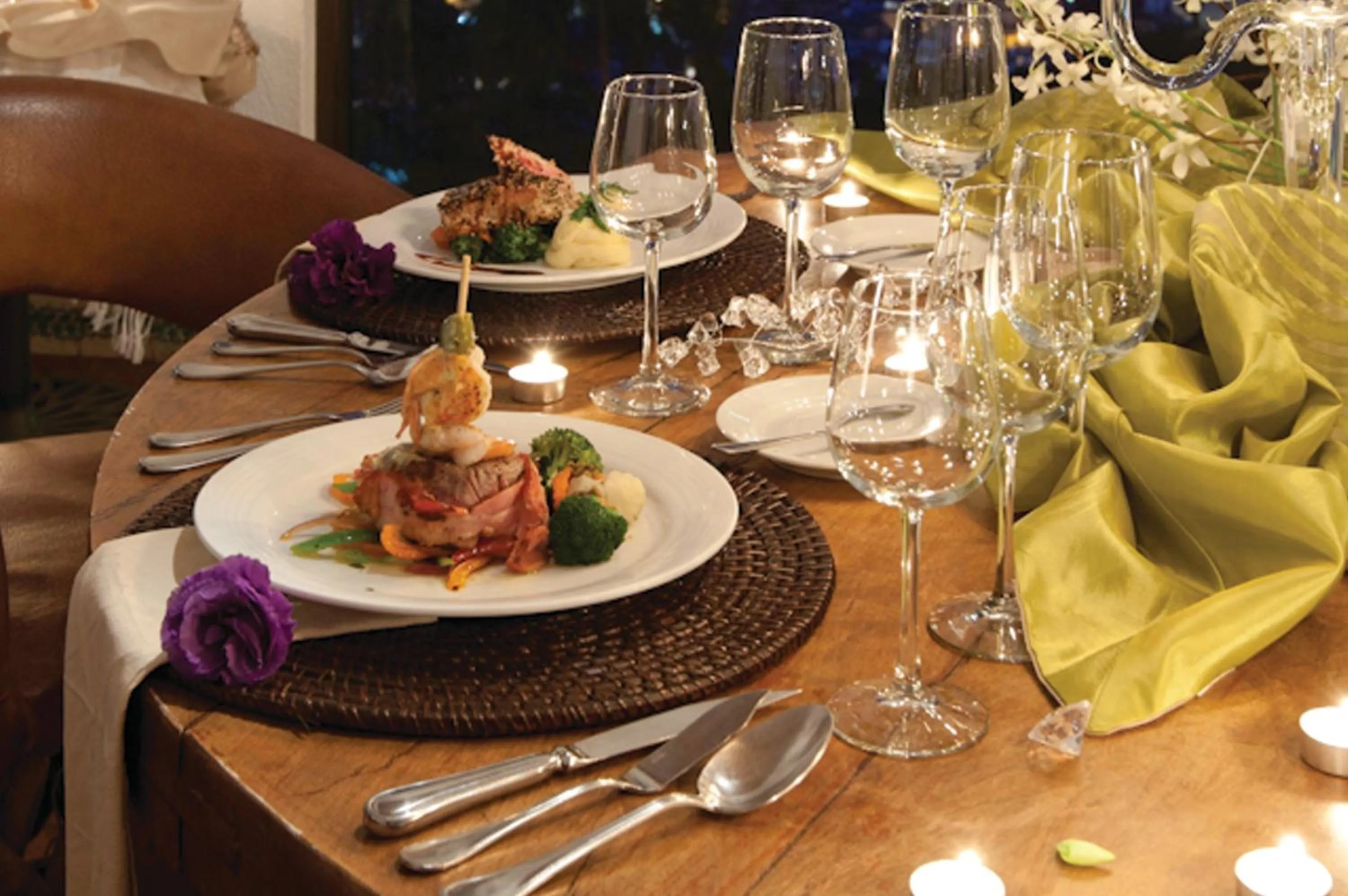 Restaurant/Places to Eat in Mision Grand Casa Colorada