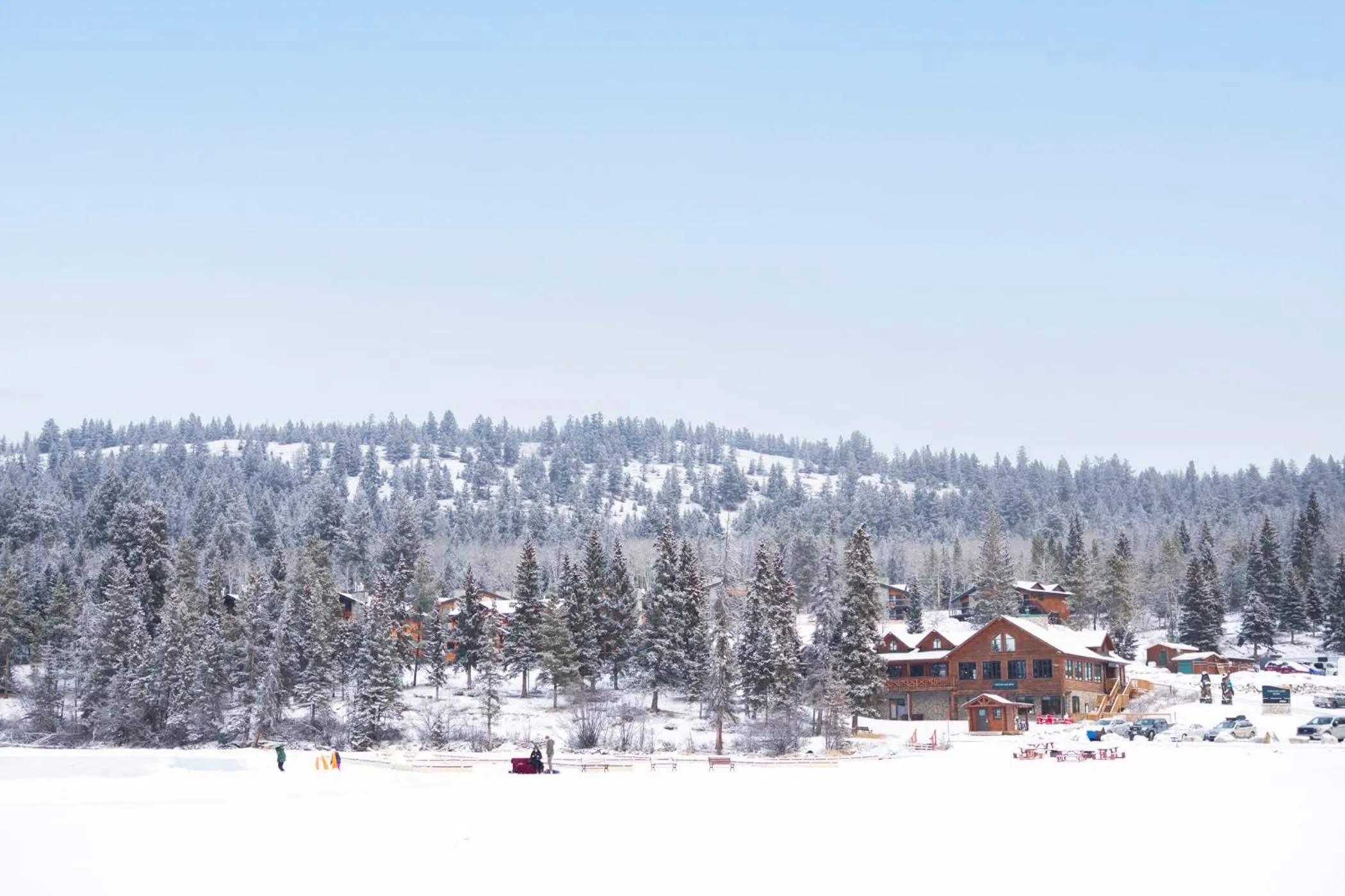 Property building in Pyramid Lake Lodge
