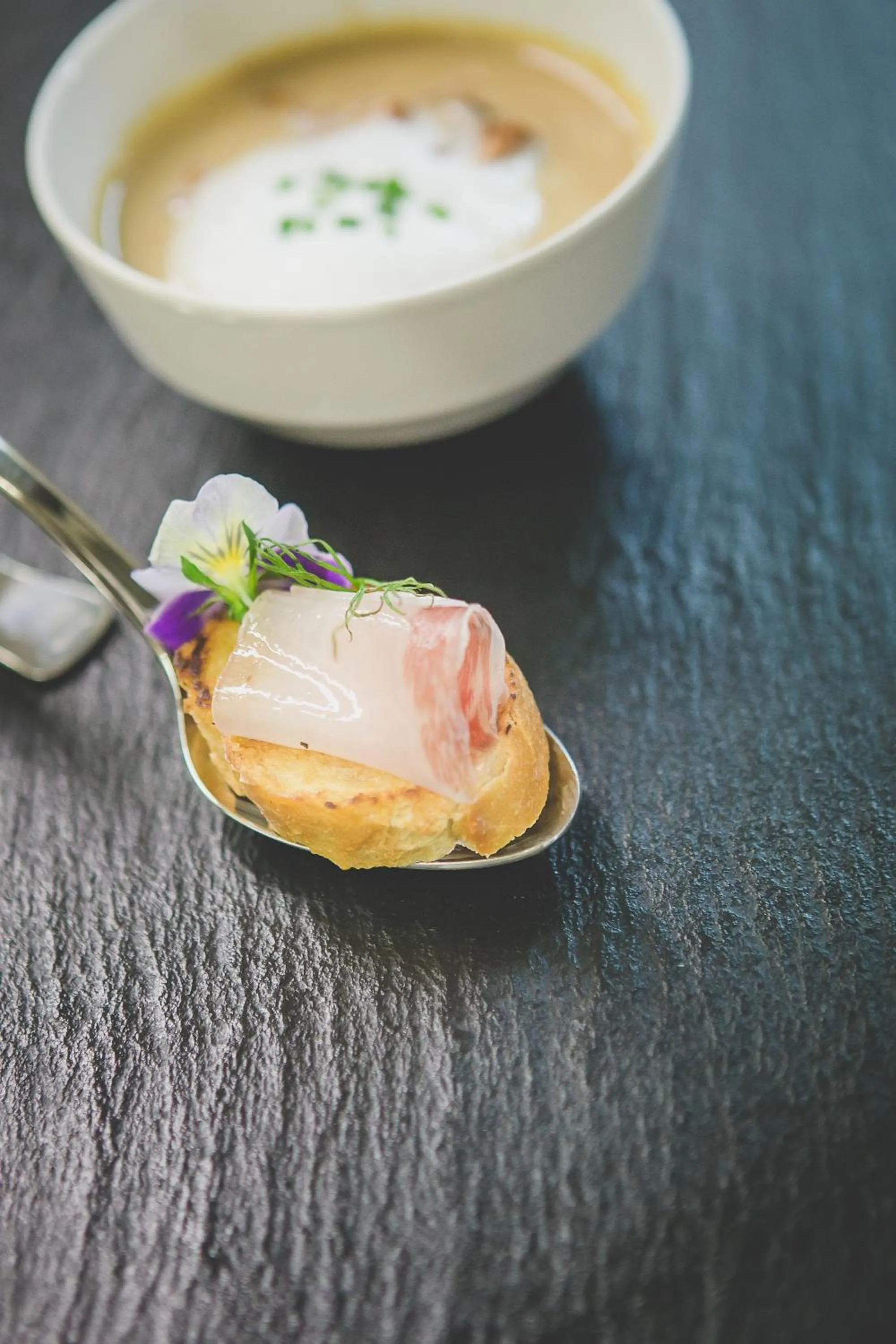 Restaurant/places to eat in Hotel Fameli