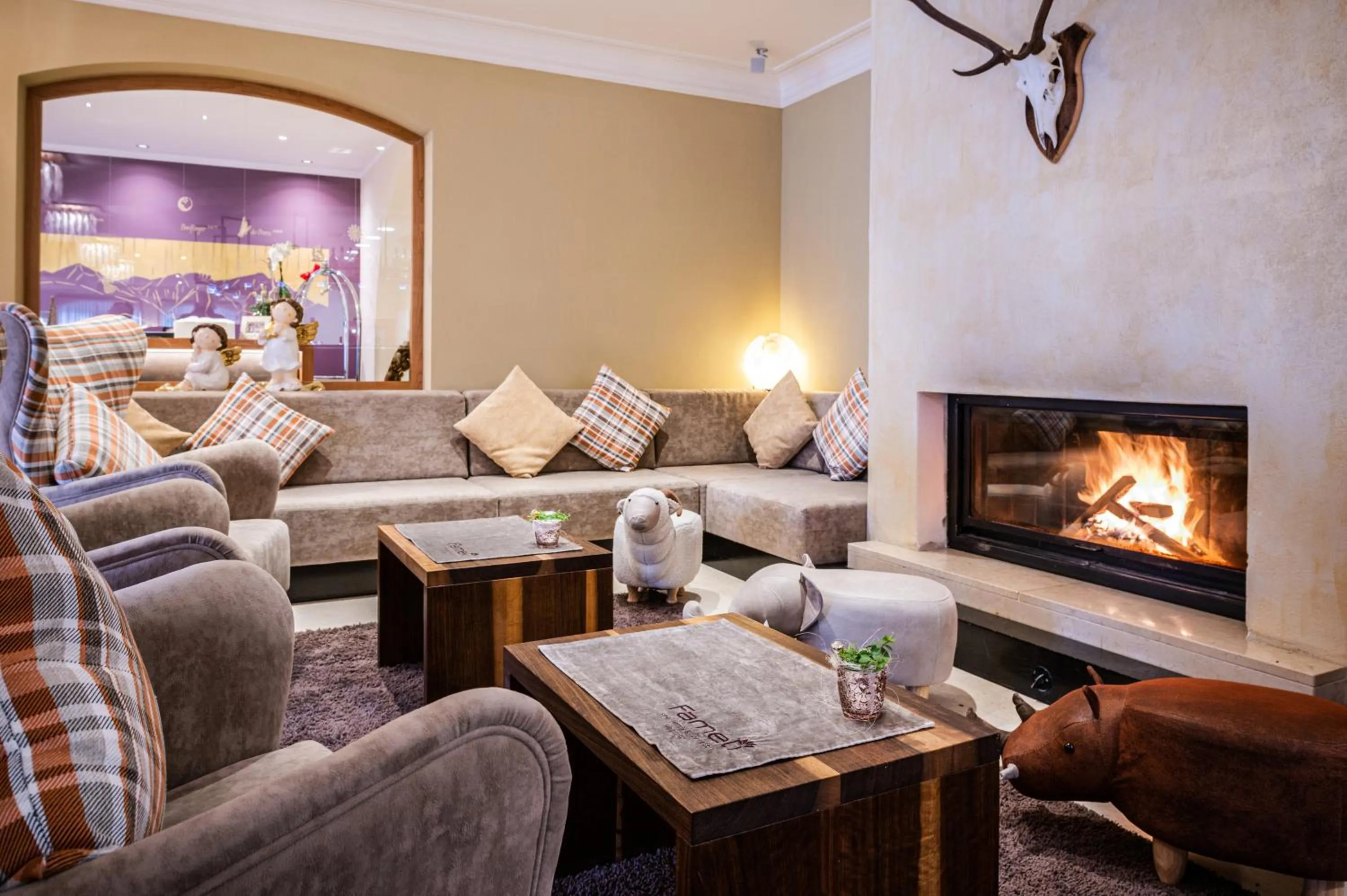 Seating area in Hotel Fameli