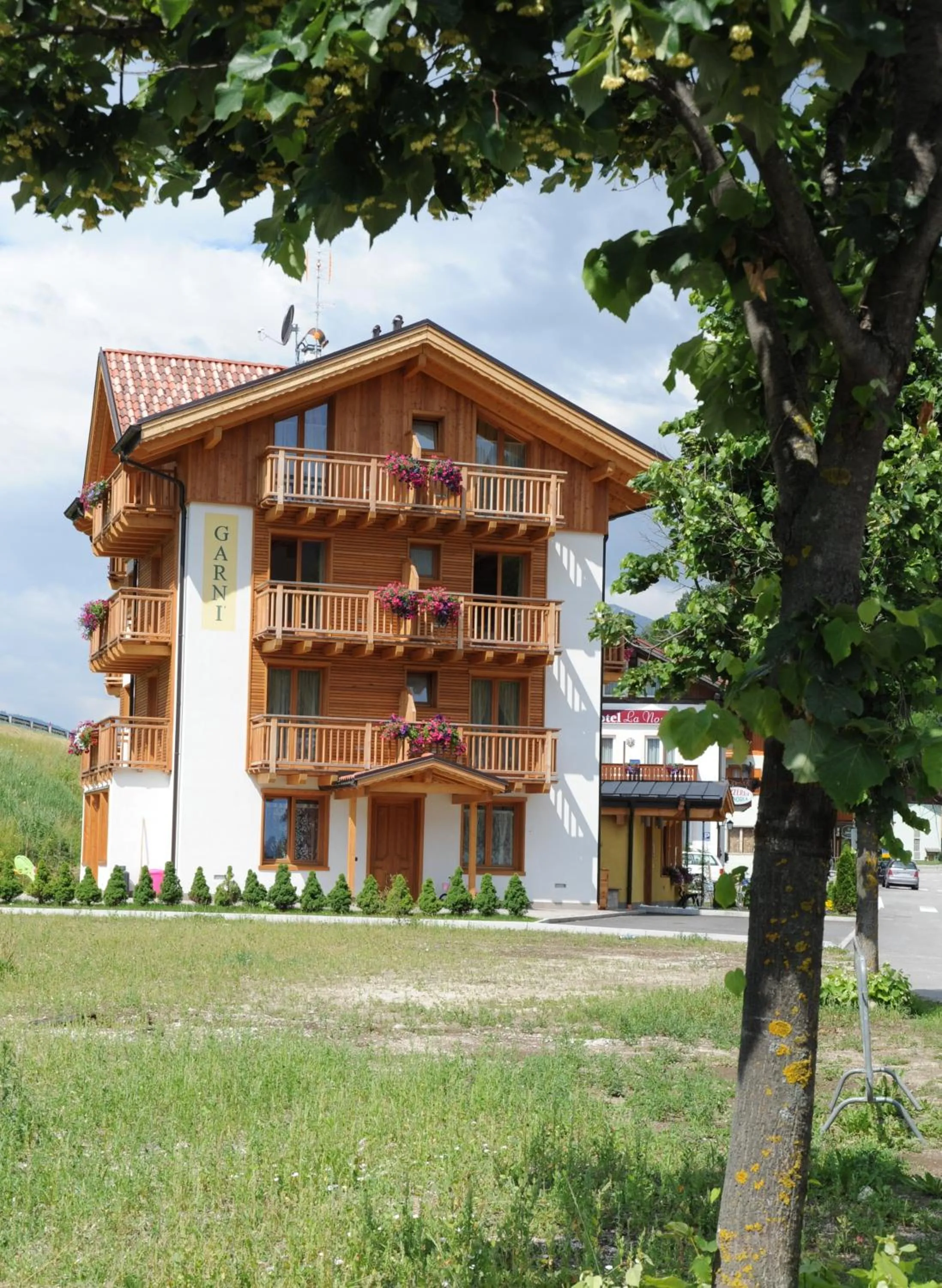 Facade/entrance in Residence Garnì Il Giglio