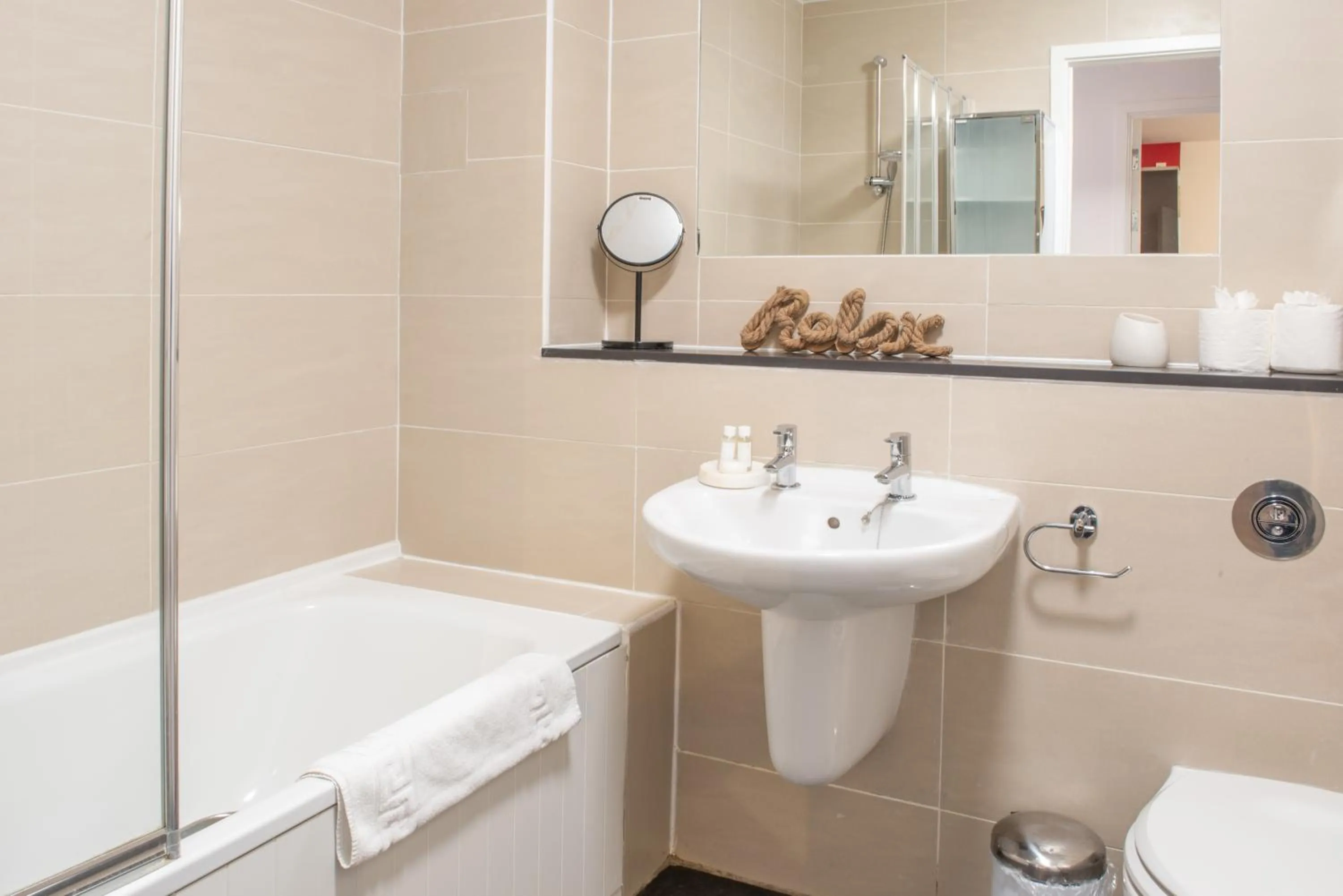 Bathroom in City Stay Apartments - Hub