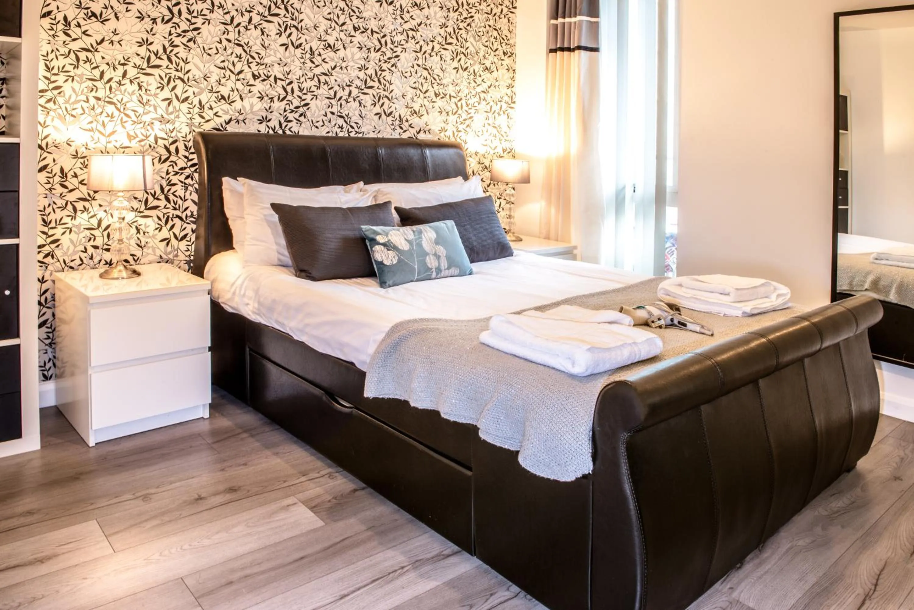 Bed in City Stay Apartments - Hub