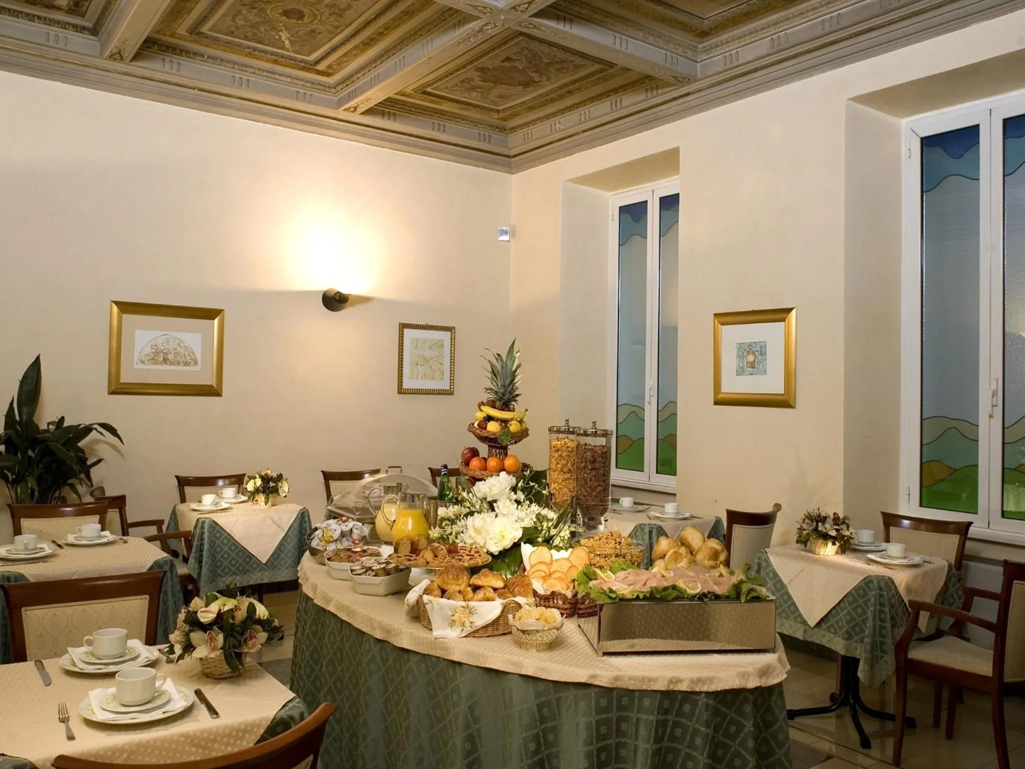 Restaurant/places to eat in Hotel Aberdeen