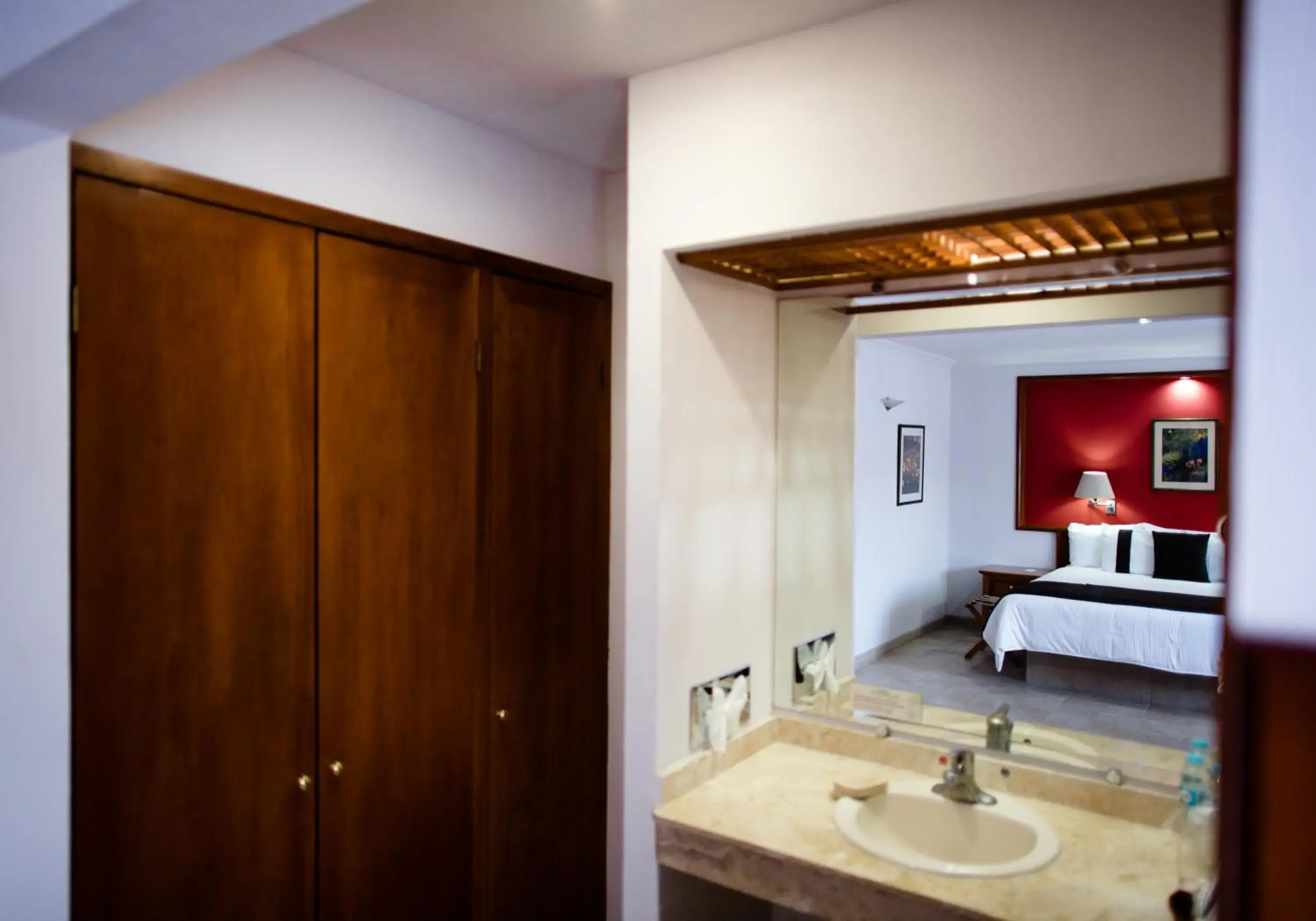 Photo of the whole room in Mision Express Celaya Photo of the whole room in Mision Express Celaya