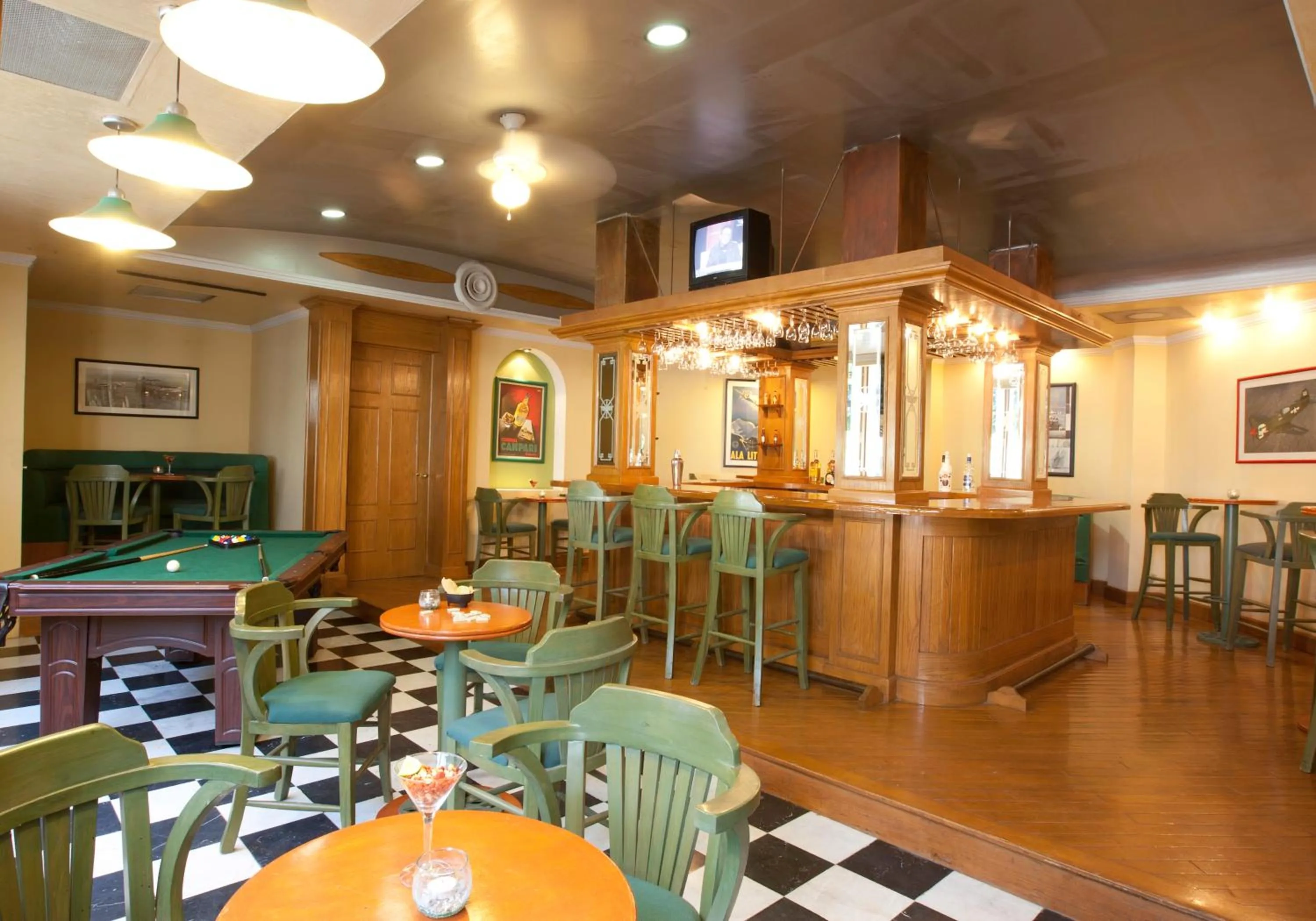 Restaurant/places to eat in Mision Express Celaya