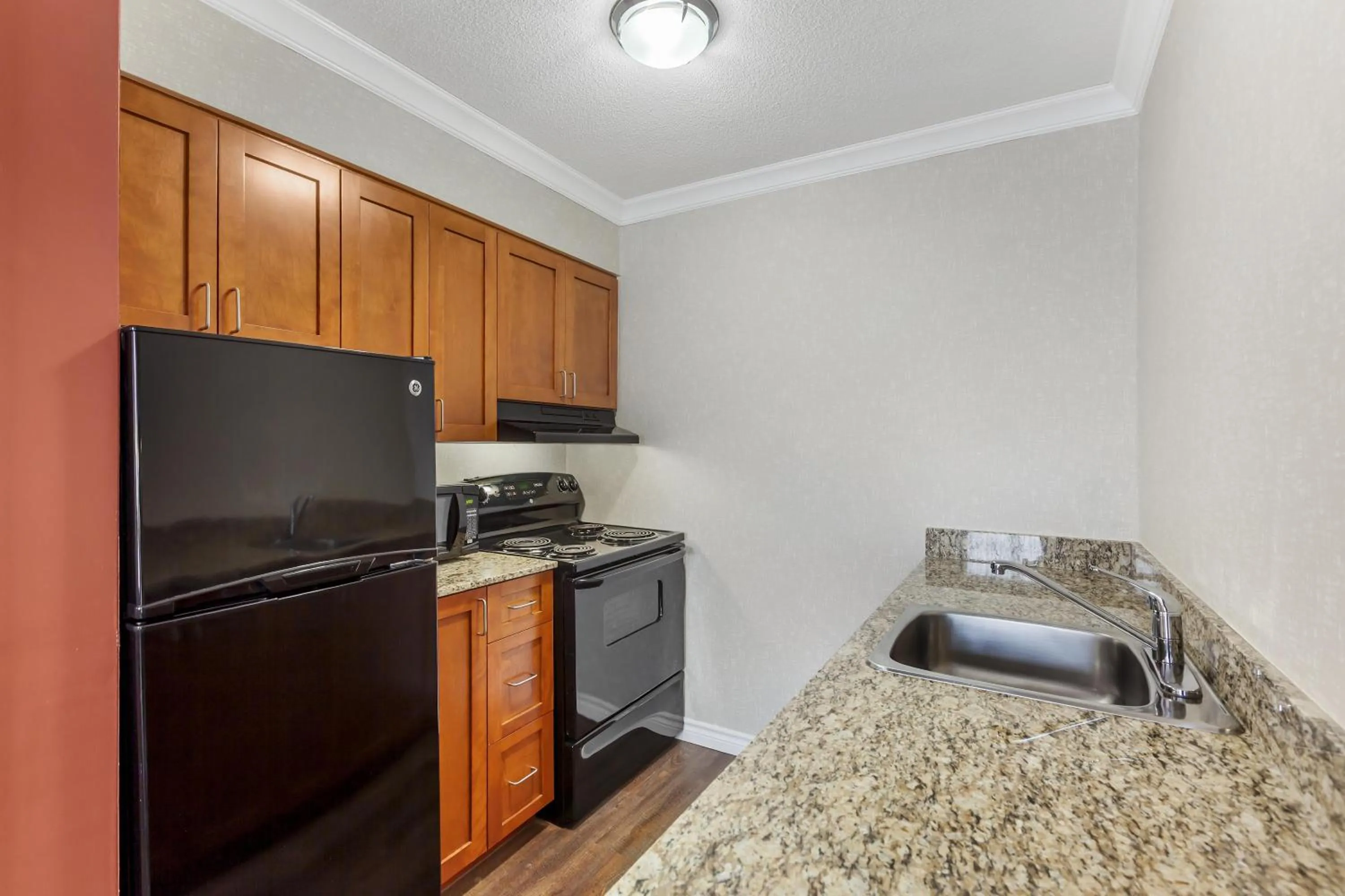 Bedroom, Bed in Best Western Plus Rose City Suites