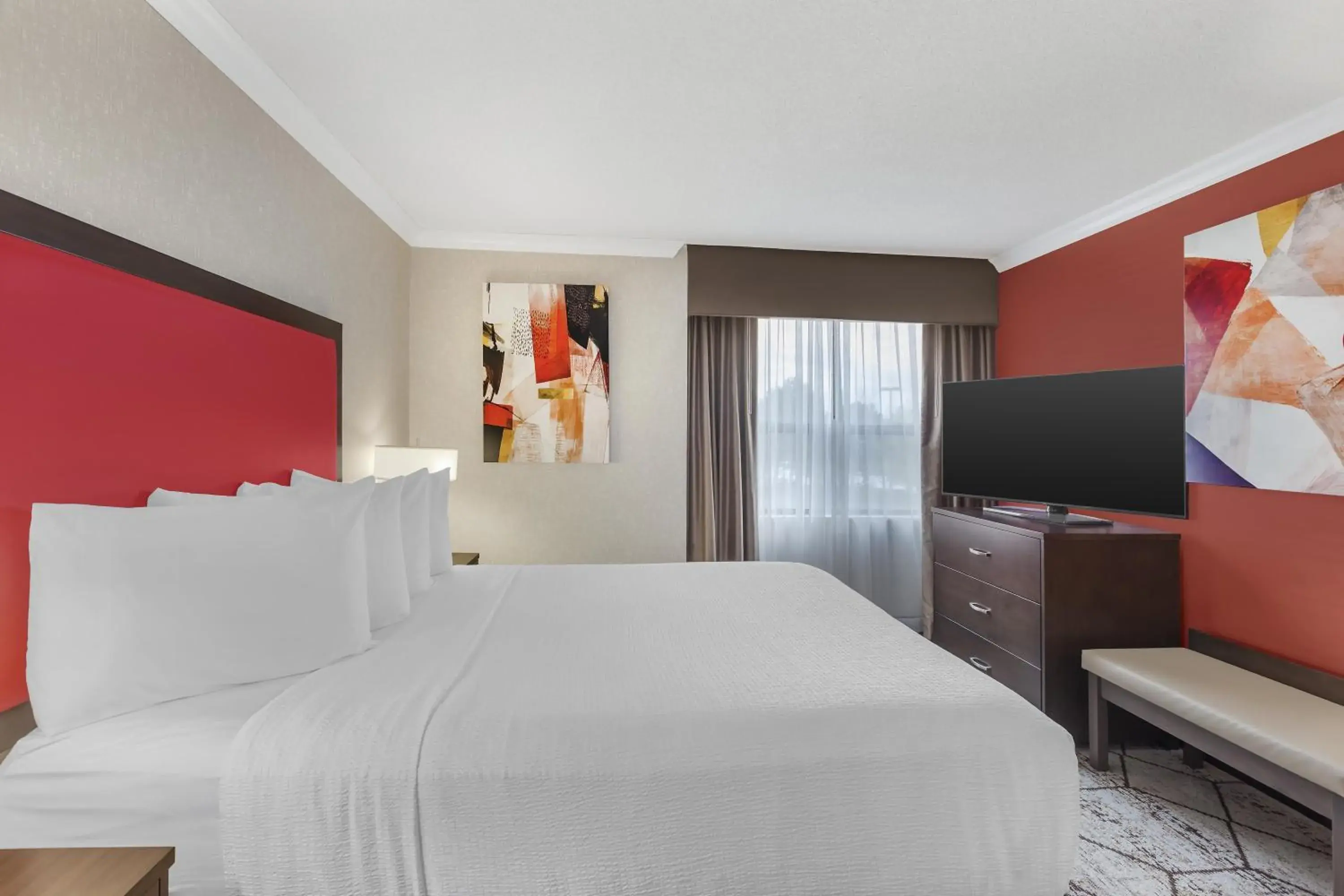 Bedroom, Bed in Best Western Plus Rose City Suites Bedroom, Bed in Best Western Plus Rose City Suites