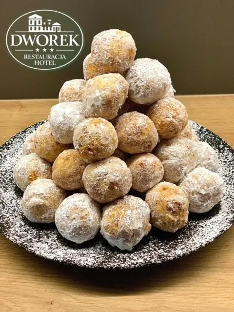 Food and drinks in Hotel Dworek***