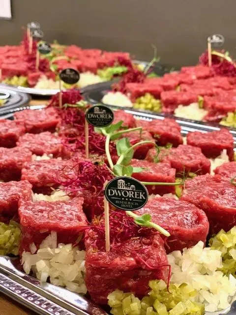 Food in Hotel Dworek***