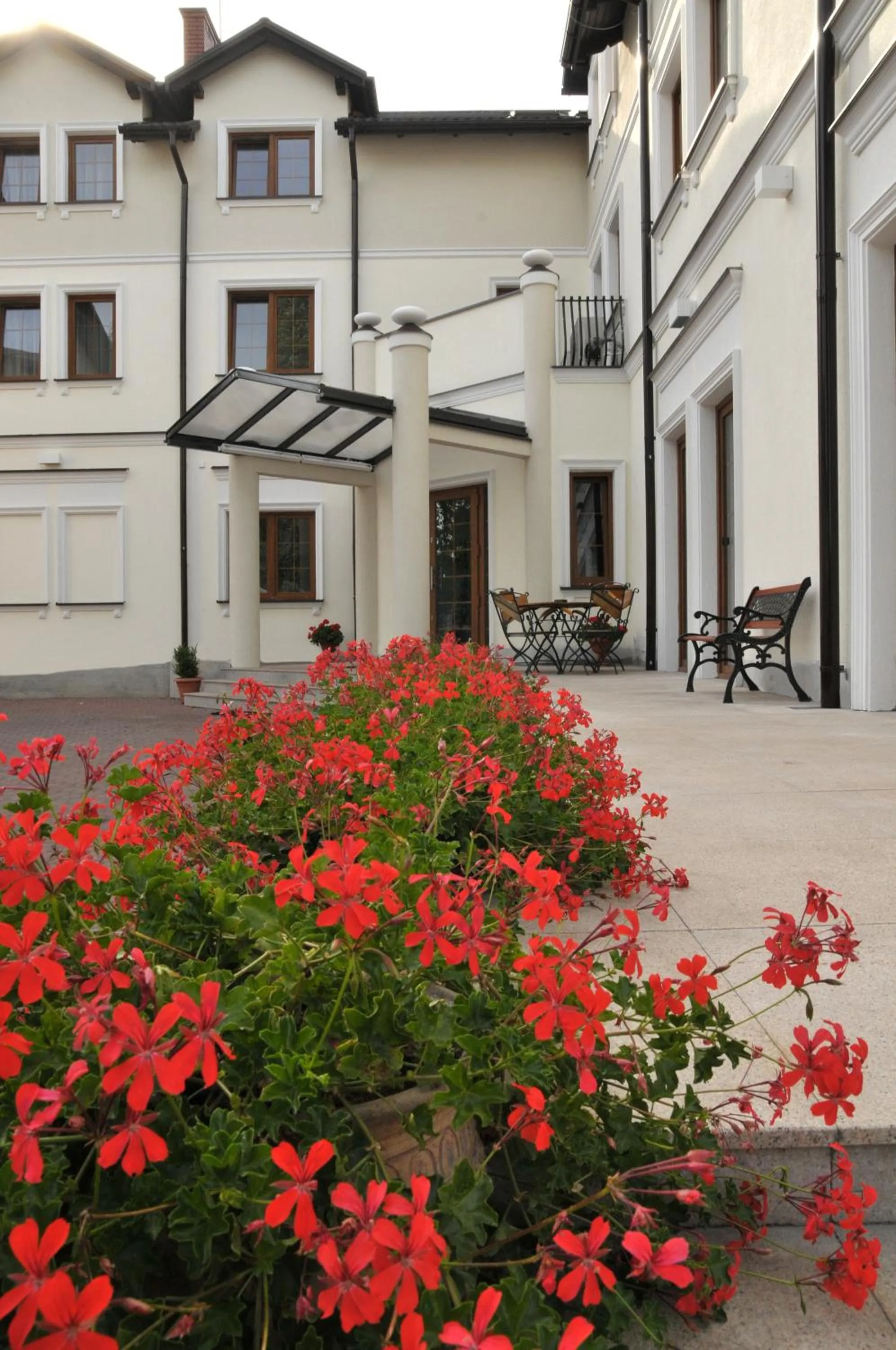 Property building in Hotel Dworek***