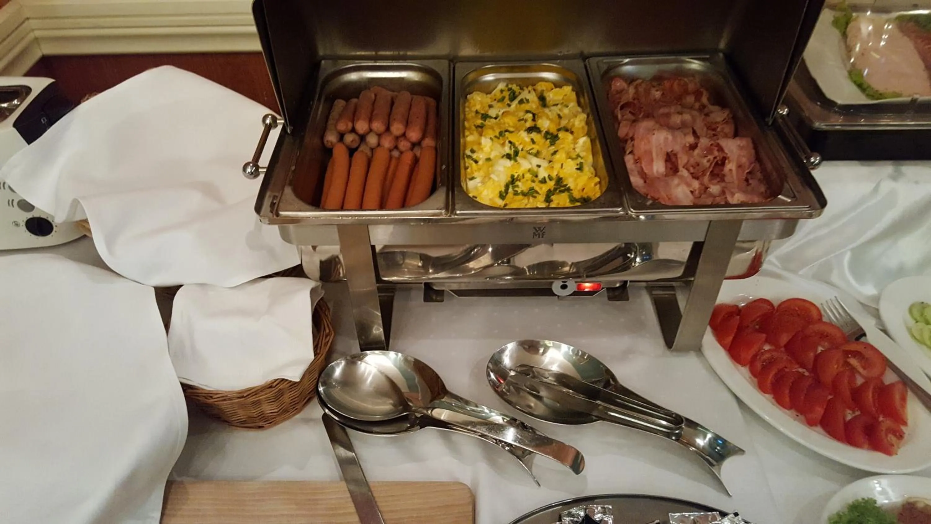 Food and drinks in Hotel Dworek***