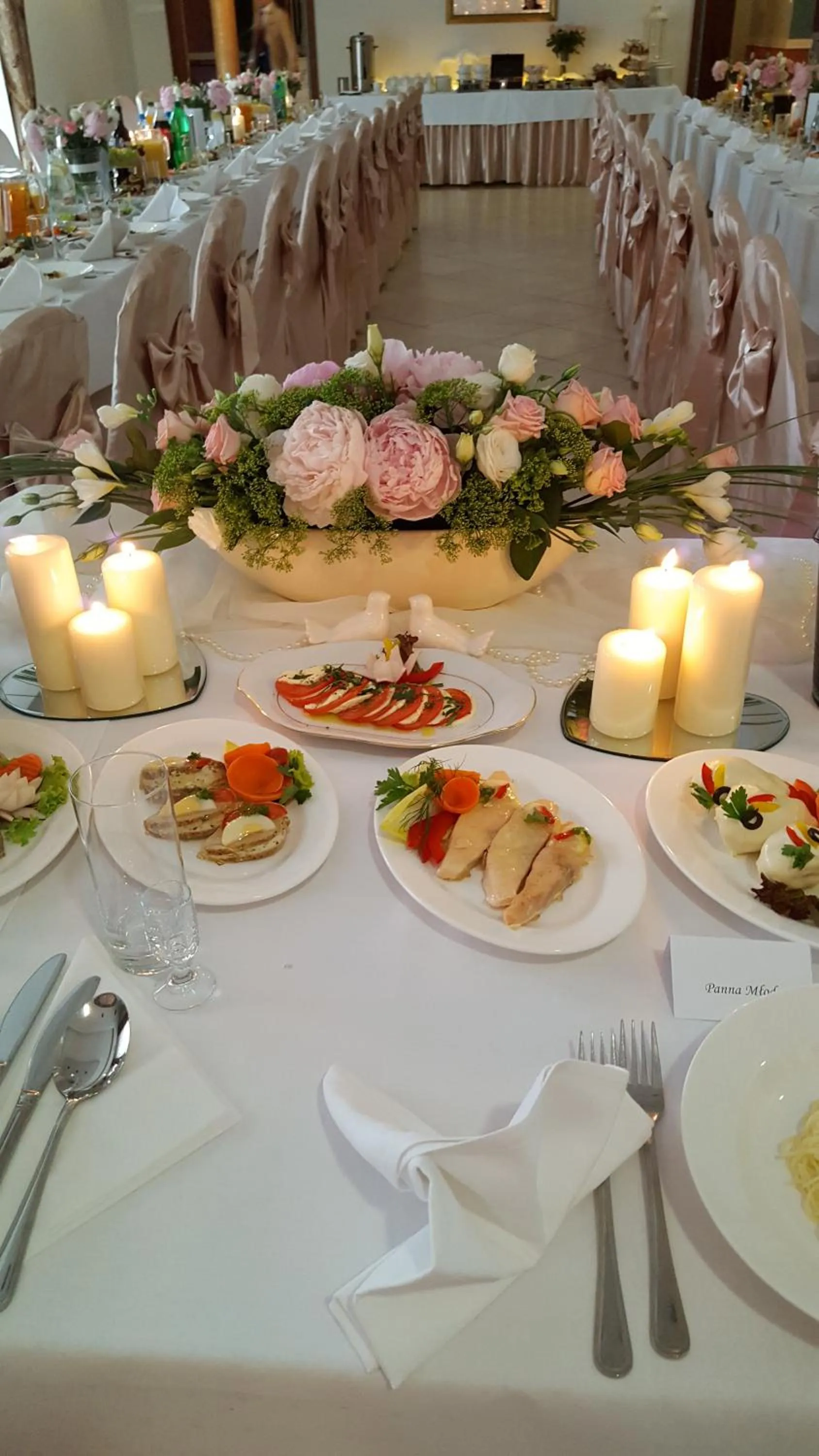 Food and drinks in Hotel Dworek***