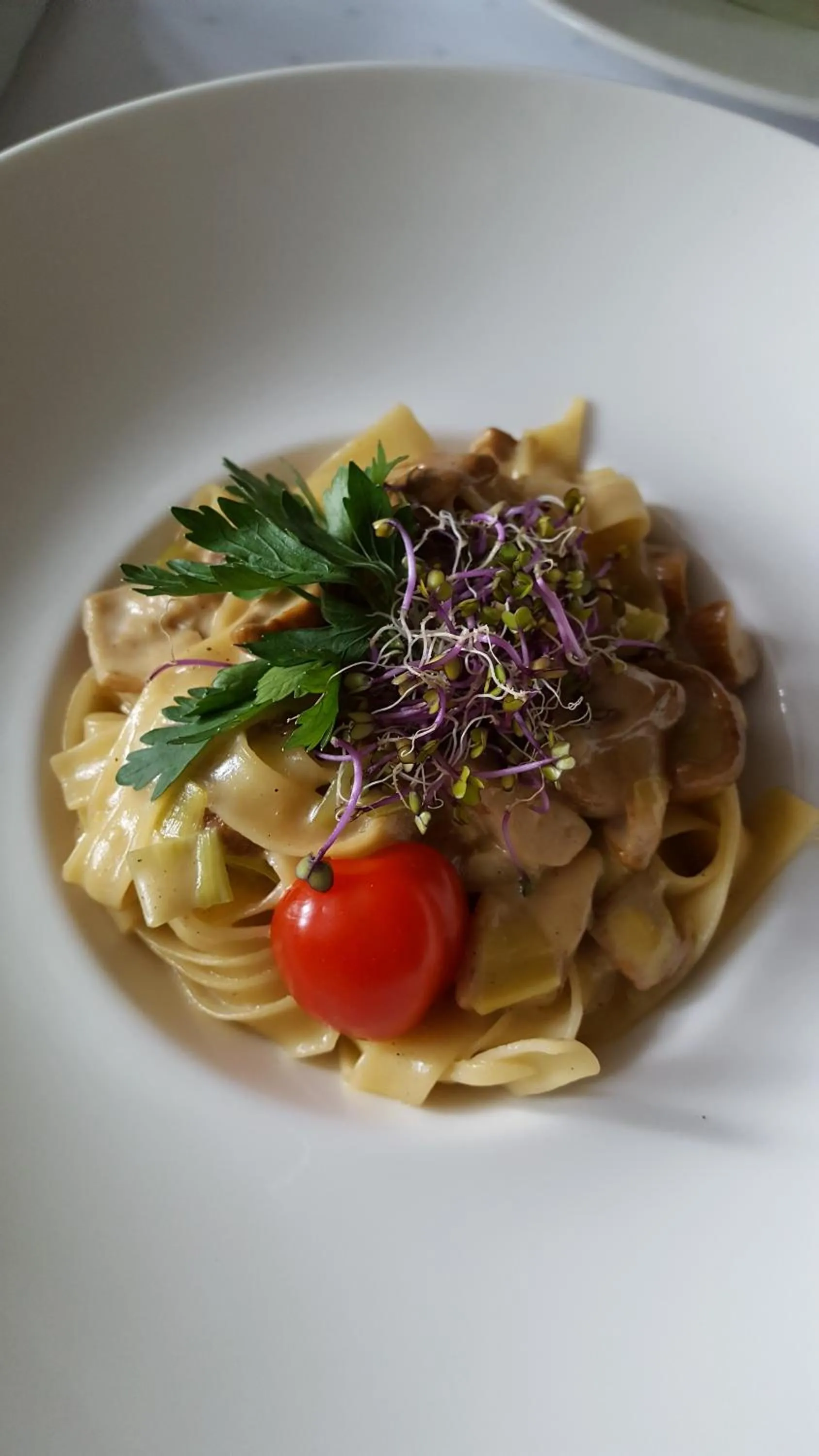 Food in Hotel Dworek***