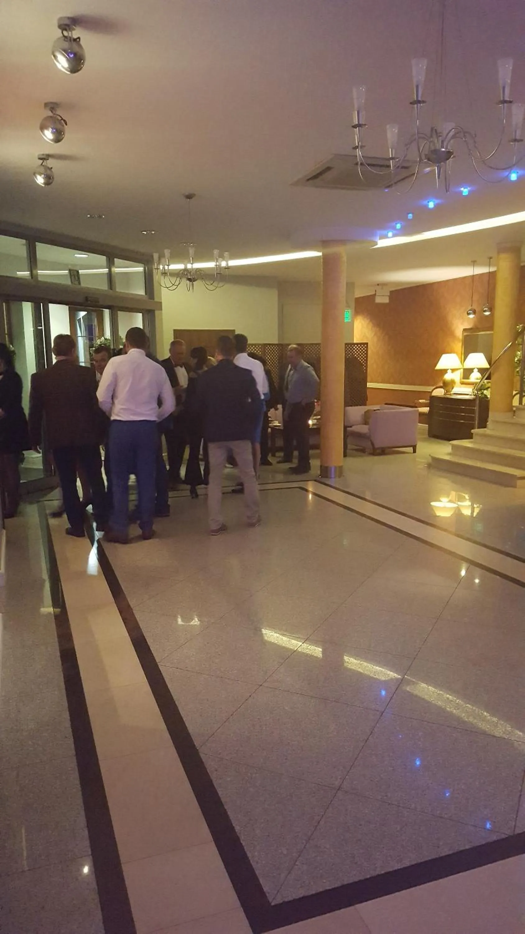 People in Hotel Dworek***