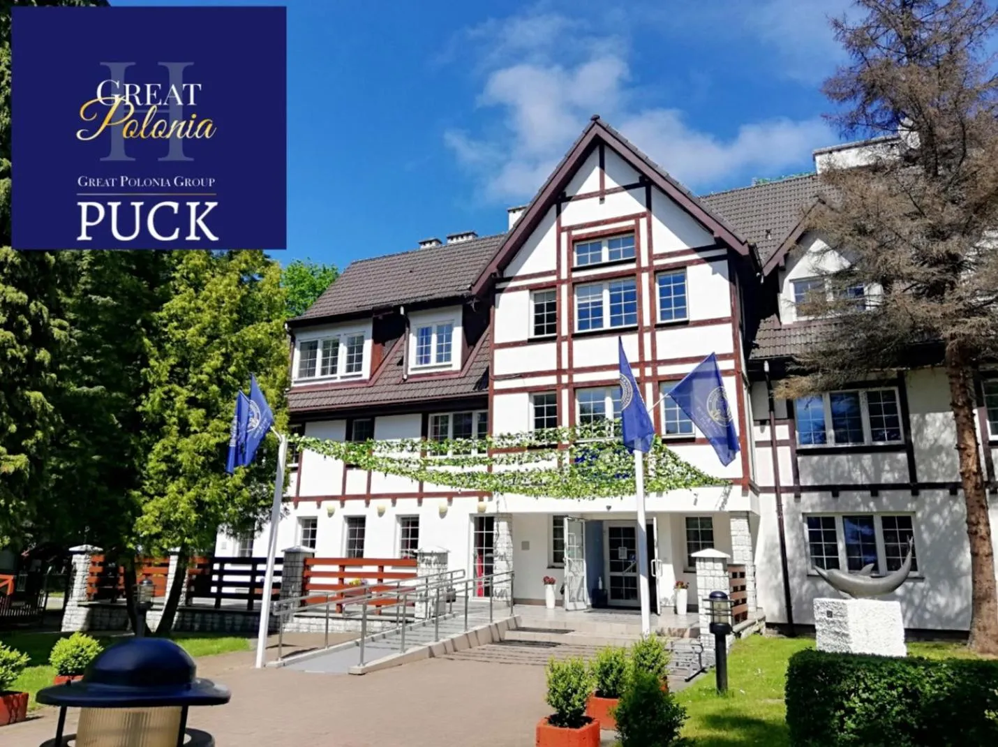 Property building in Great Polonia Beach & Molo