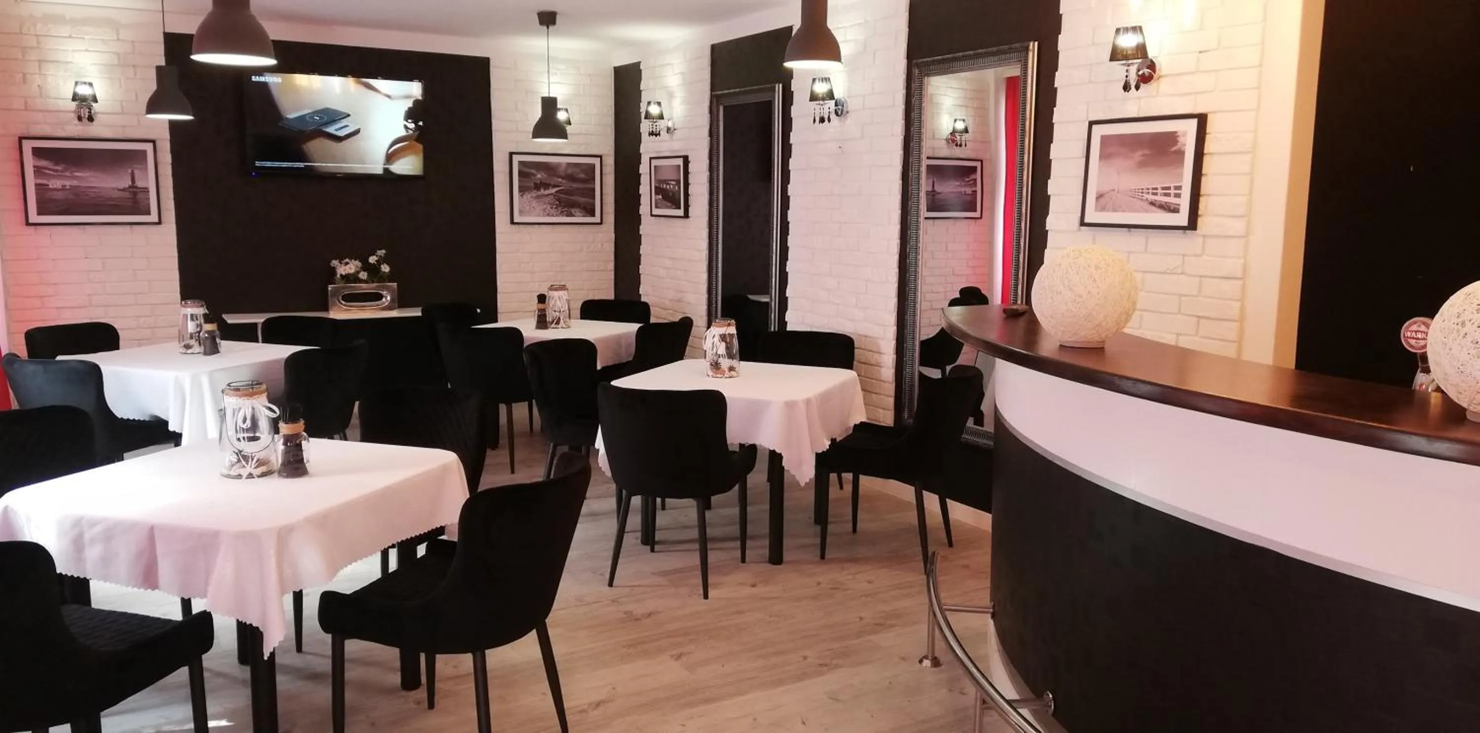 Lounge or bar in Great Polonia Beach & Molo