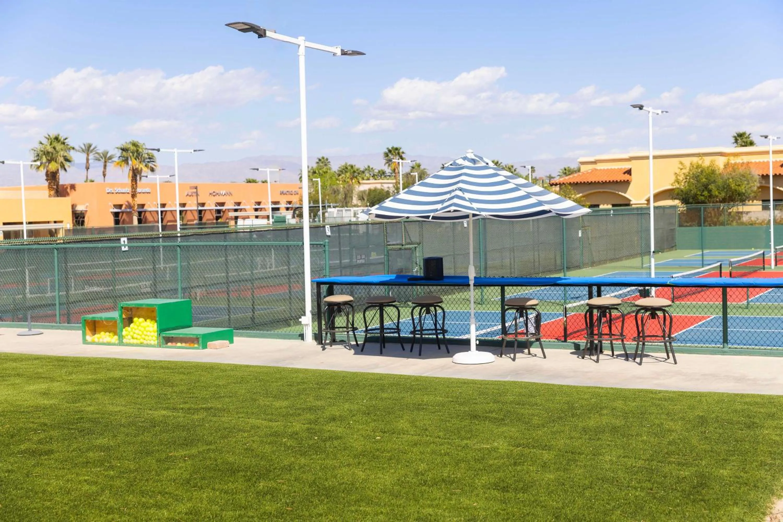 Sports in Embassy Suites by Hilton Palm Desert